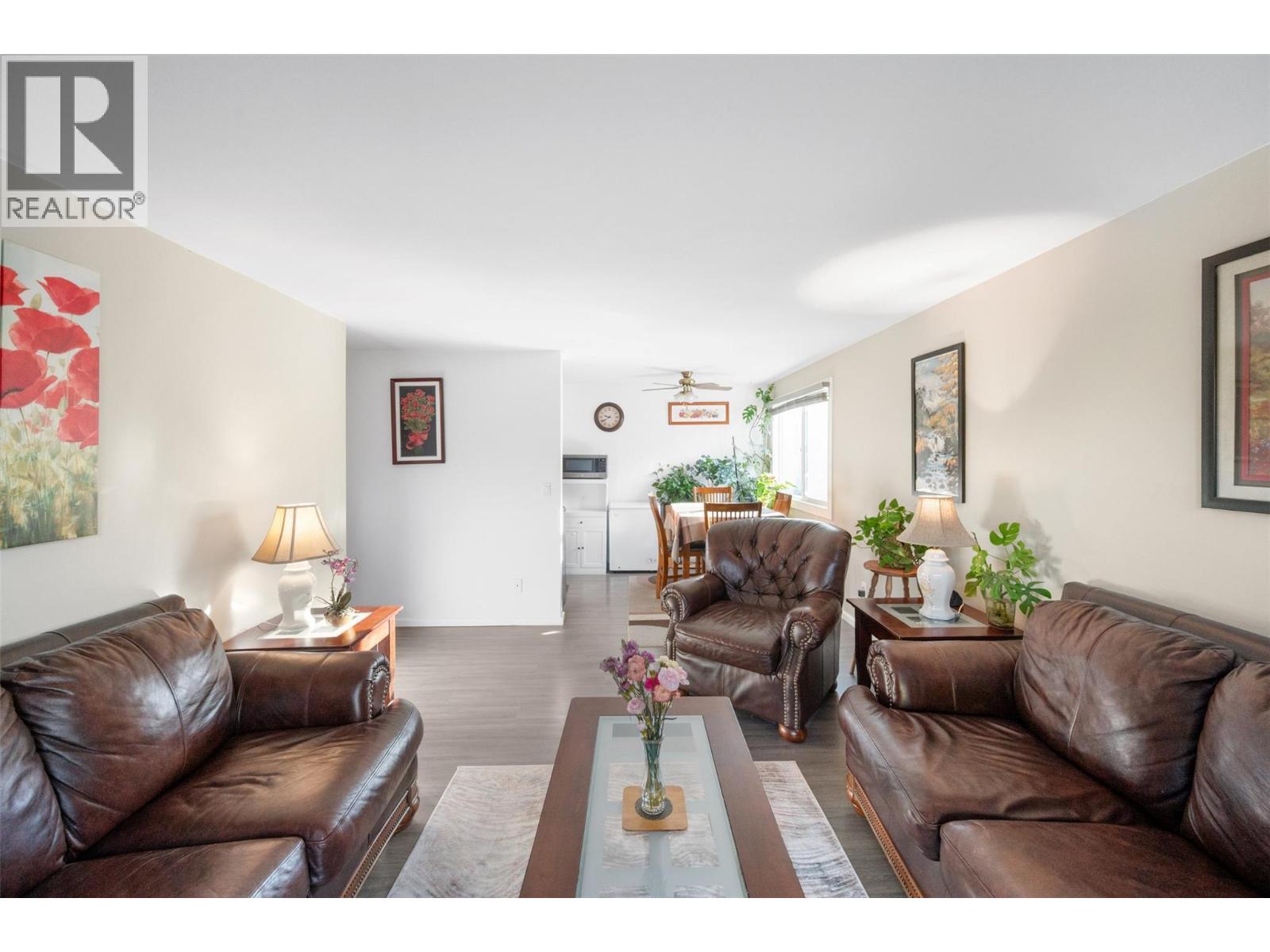 Picture for Unit #205, 1300 CHURCH  Street https://www.cirrealty.ca/reb/bc/2/10366422_14.jpg