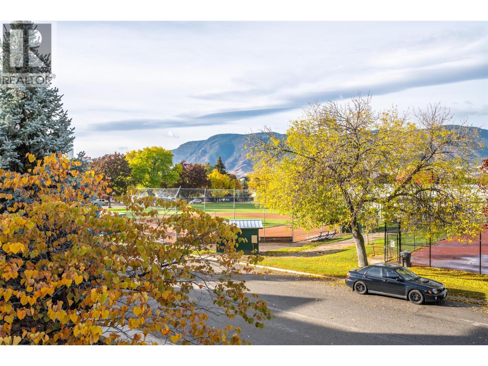 Picture for Unit #205, 1300 CHURCH  Street https://www.cirrealty.ca/reb/bc/2/10366422_25.jpg