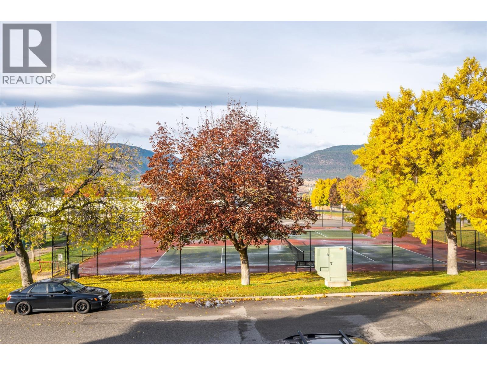 Picture for Unit #205, 1300 CHURCH  Street https://www.cirrealty.ca/reb/bc/2/10366422_26.jpg