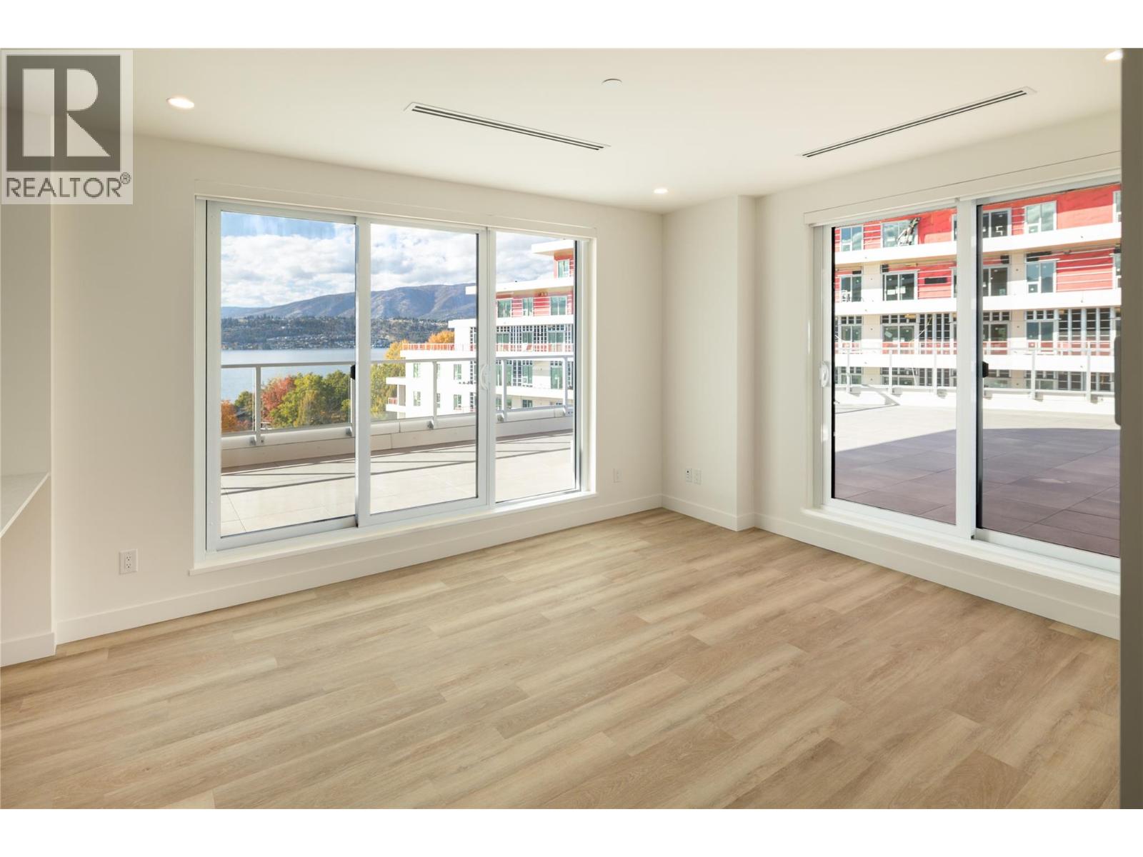 Picture for Unit #715, 3340 Lakeshore  Road