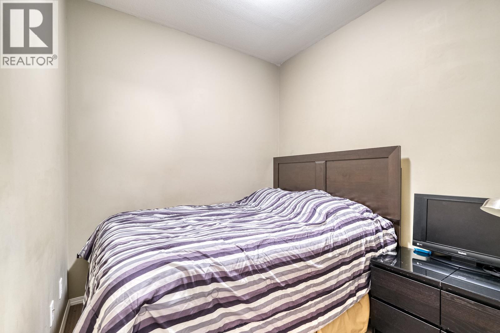 Picture for Unit #2305, 1873 Country Club  Drive https://www.cirrealty.ca/reb/bc/2/10366762_11.jpg