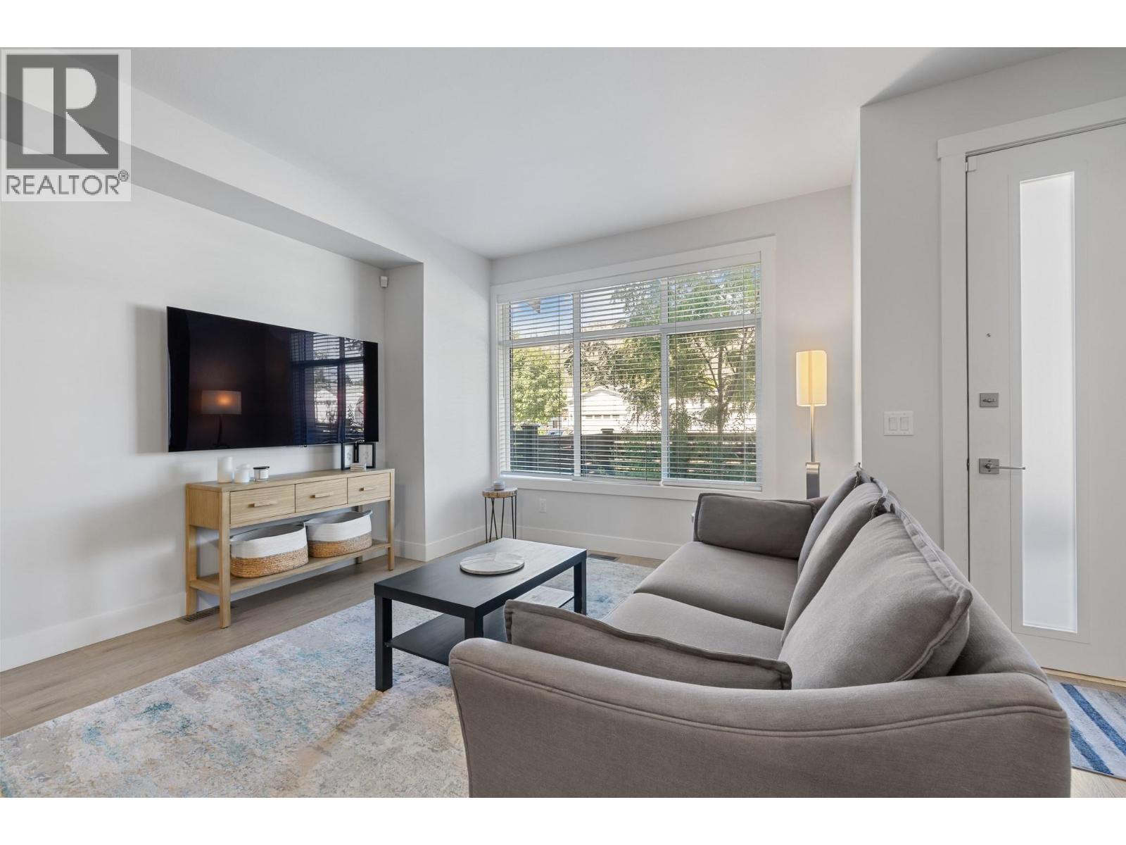 Picture for Unit #12, 115 Wyndham  Crescent