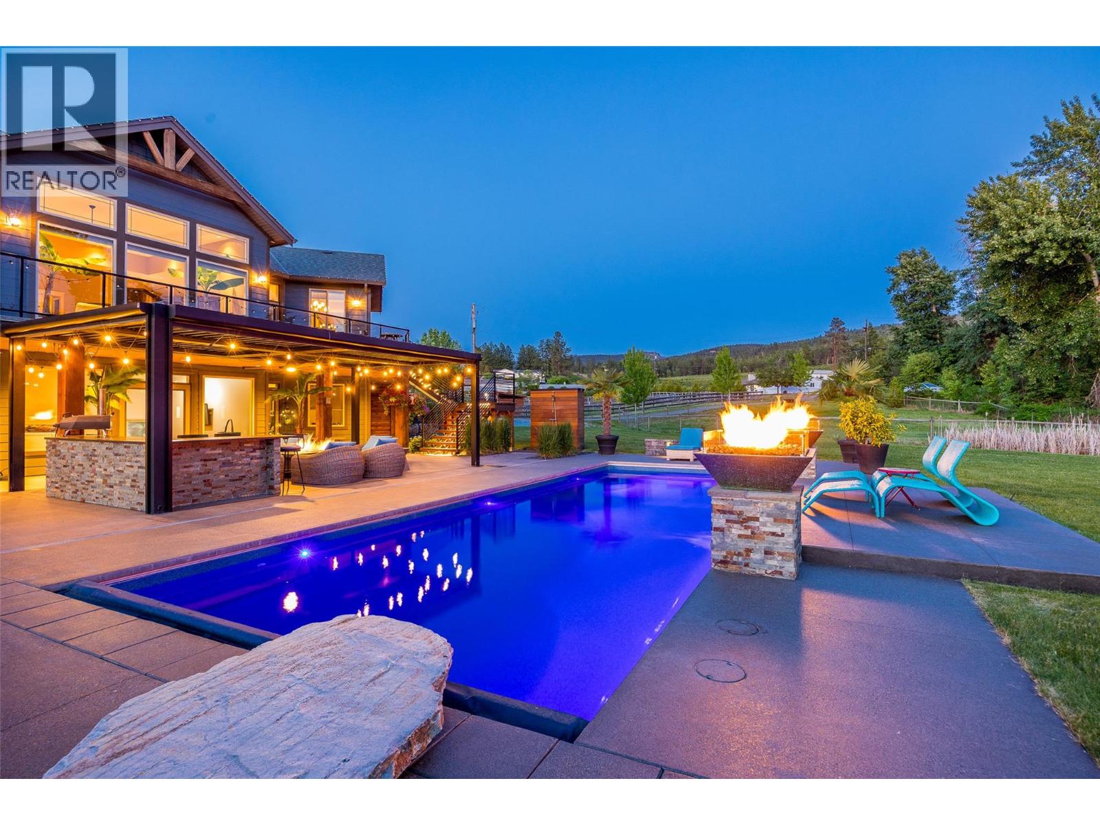 Picture for 4284 Jaud  Road https://www.cirrealty.ca/reb/bc/2/10366872_19.jpg