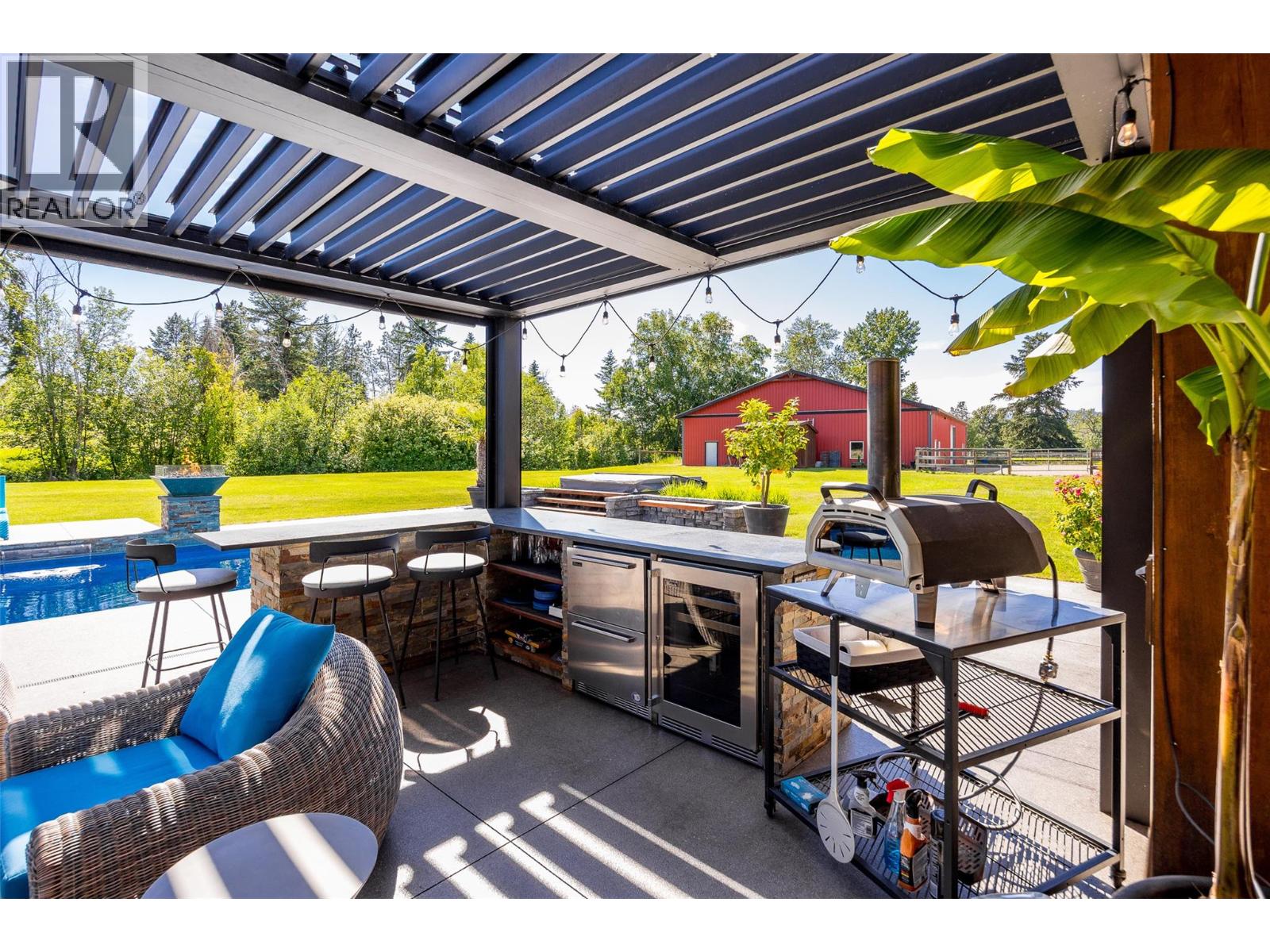 Picture for 4284 Jaud  Road https://www.cirrealty.ca/reb/bc/2/10366872_26.jpg