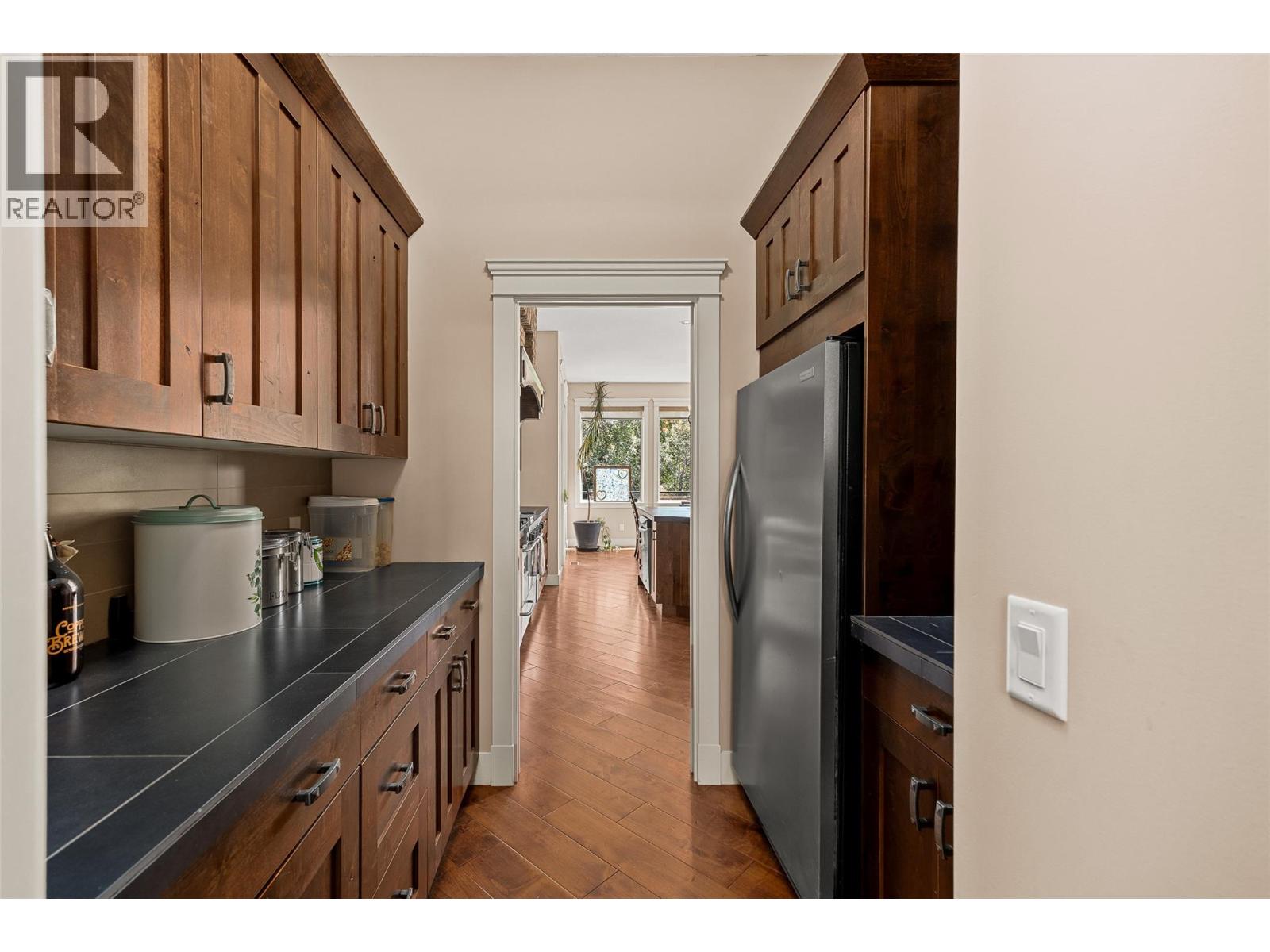 Picture for 4284 Jaud  Road https://www.cirrealty.ca/reb/bc/2/10366872_54.jpg