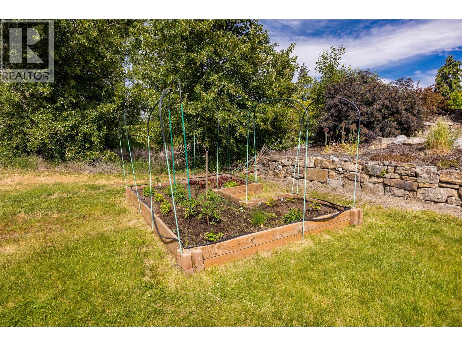 Picture for 4284 Jaud  Road https://www.cirrealty.ca/reb/bc/2/10366872_71.jpg