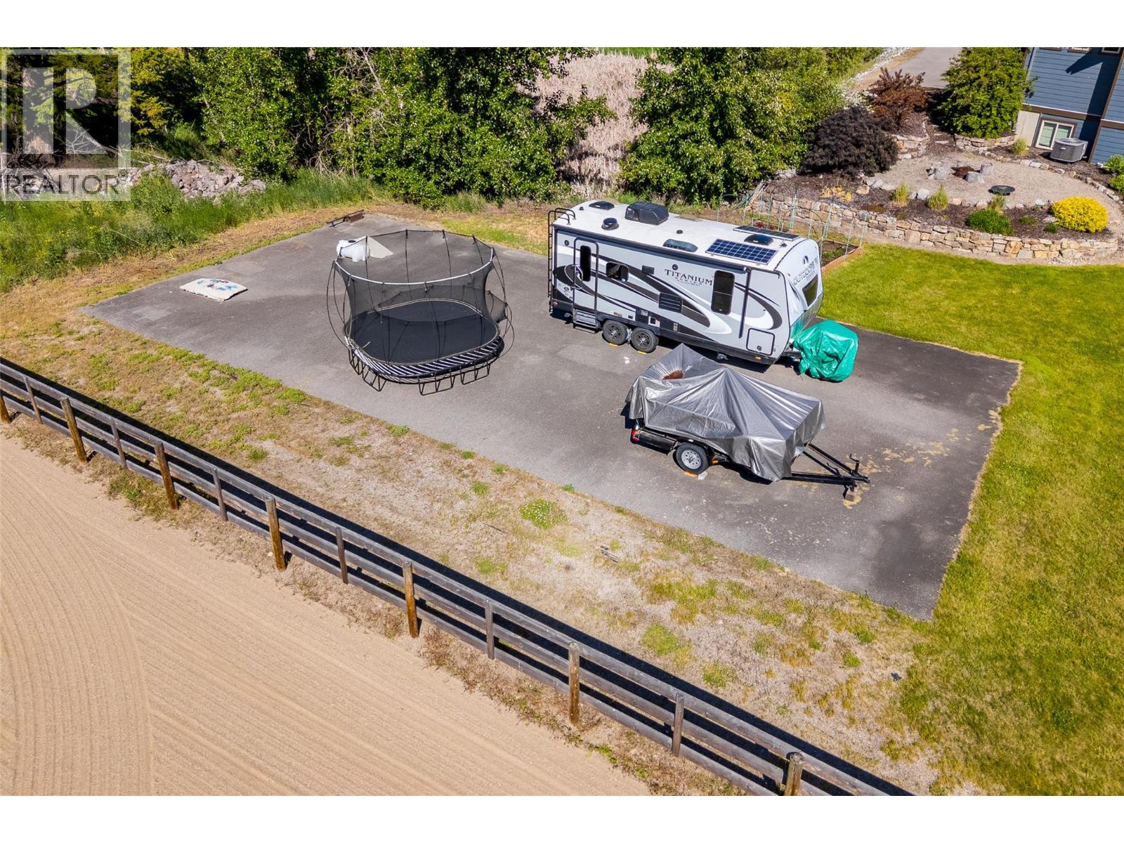 Picture for 4284 Jaud  Road https://www.cirrealty.ca/reb/bc/2/10366872_94.jpg