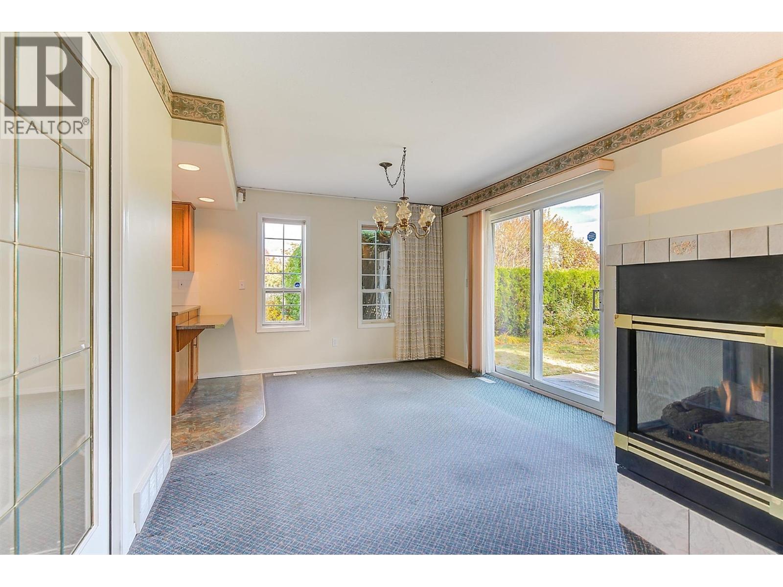 Picture for 4003 Logie  Court https://www.cirrealty.ca/reb/bc/2/10366922_23.jpg