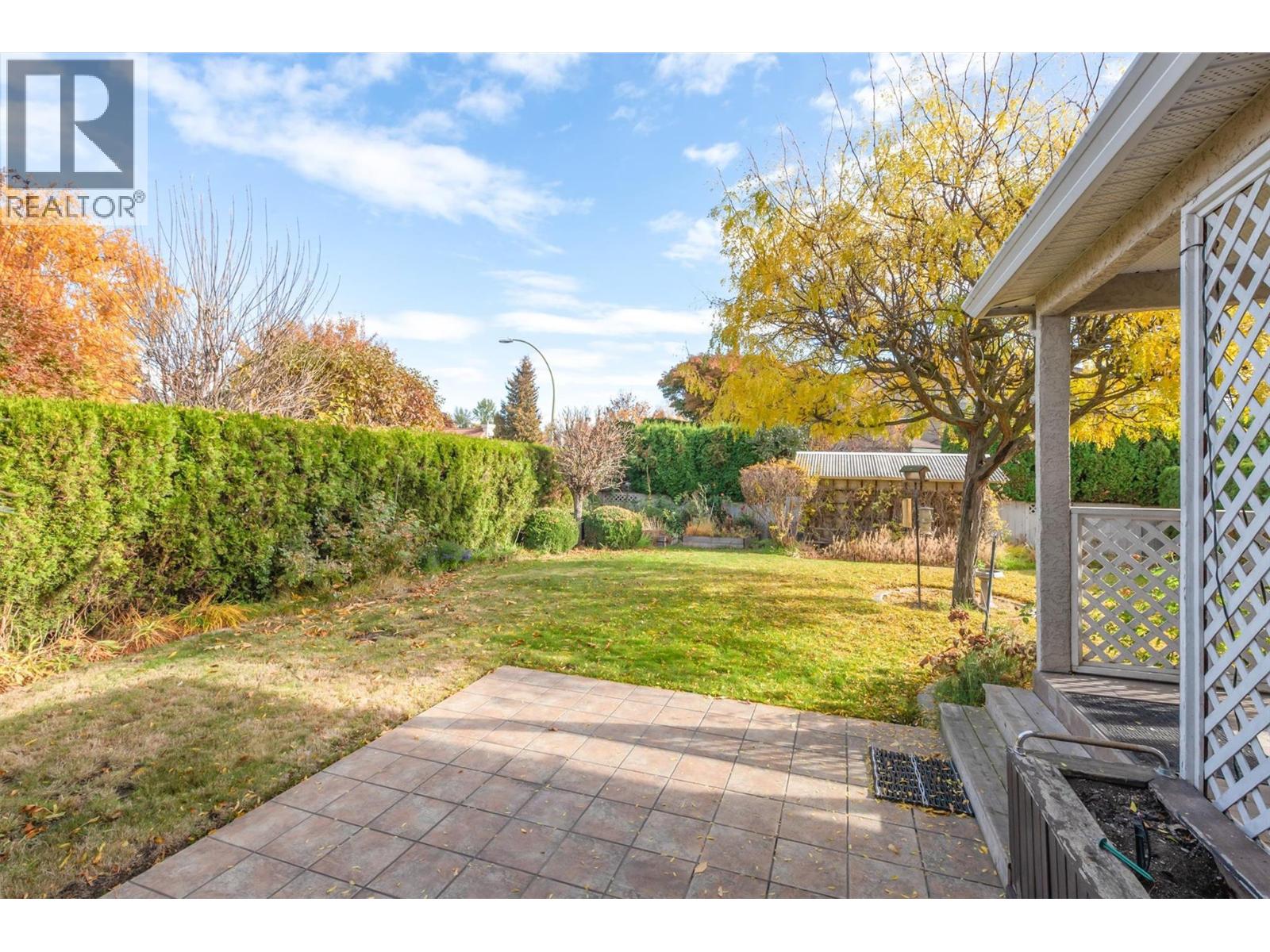 Picture for 4003 Logie  Court https://www.cirrealty.ca/reb/bc/2/10366922_24.jpg