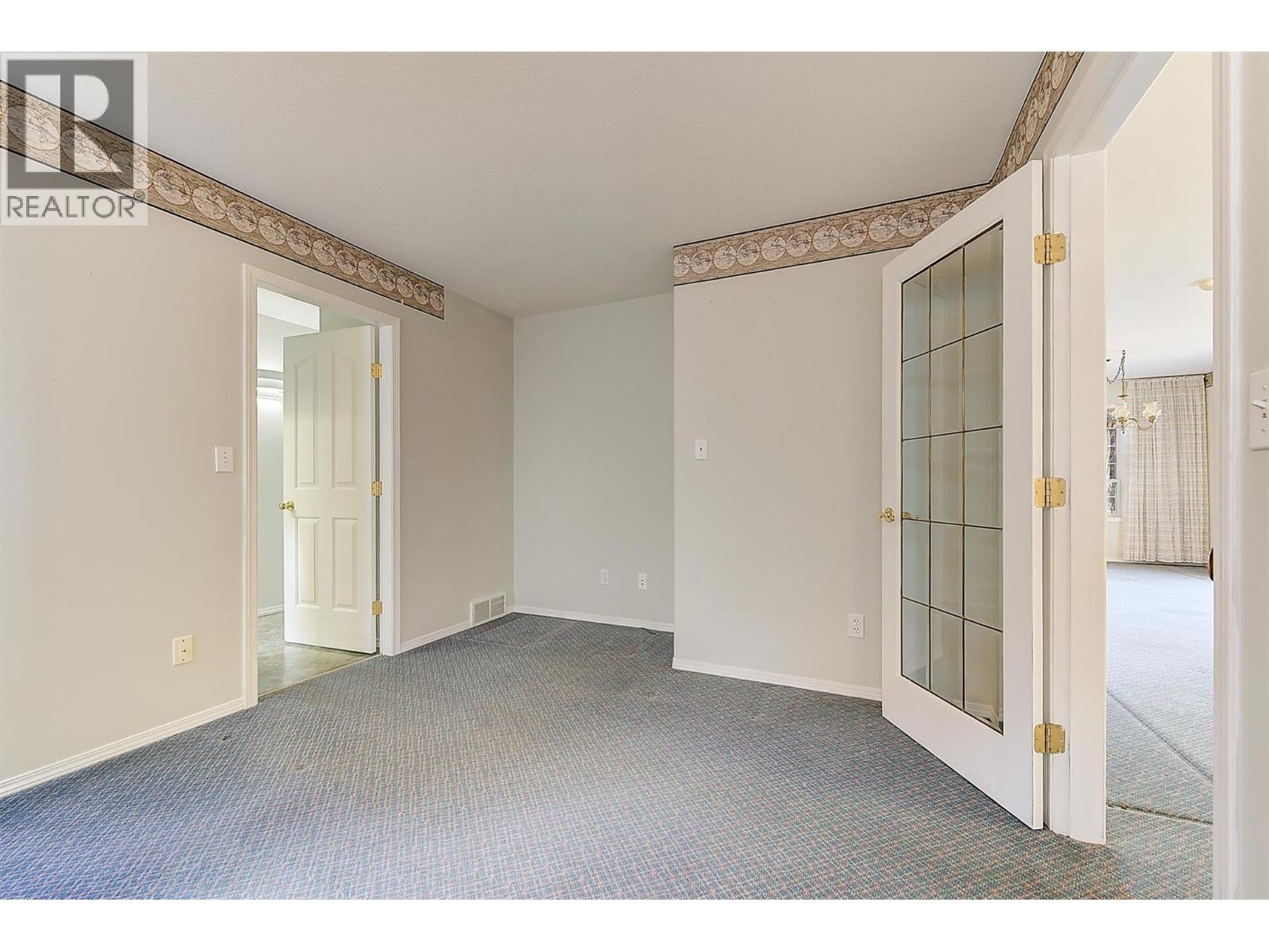 Picture for 4003 Logie  Court https://www.cirrealty.ca/reb/bc/2/10366922_39.jpg