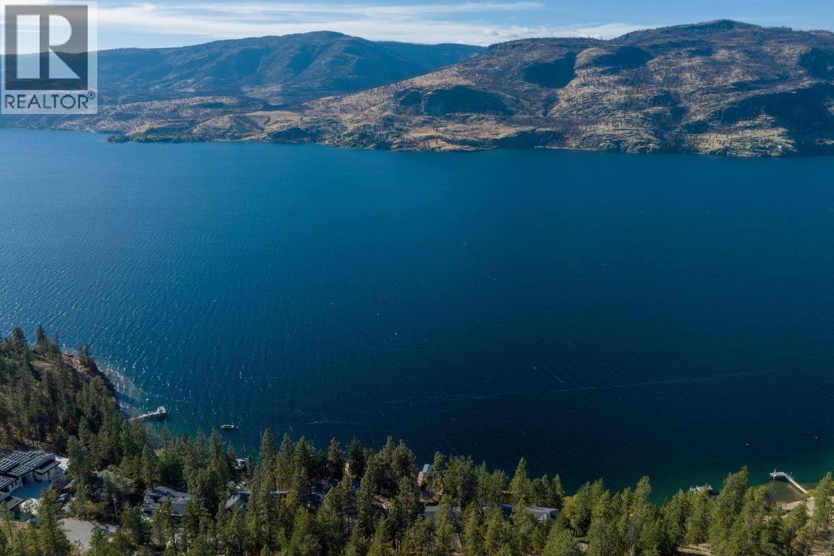 Picture for 250 Lochview  Road https://www.cirrealty.ca/reb/bc/2/10366942_7.jpg