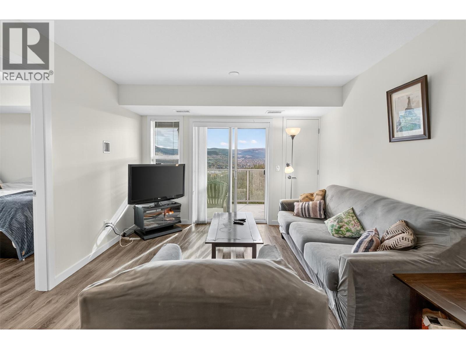 Picture for Unit #222, 725 Academy  Way