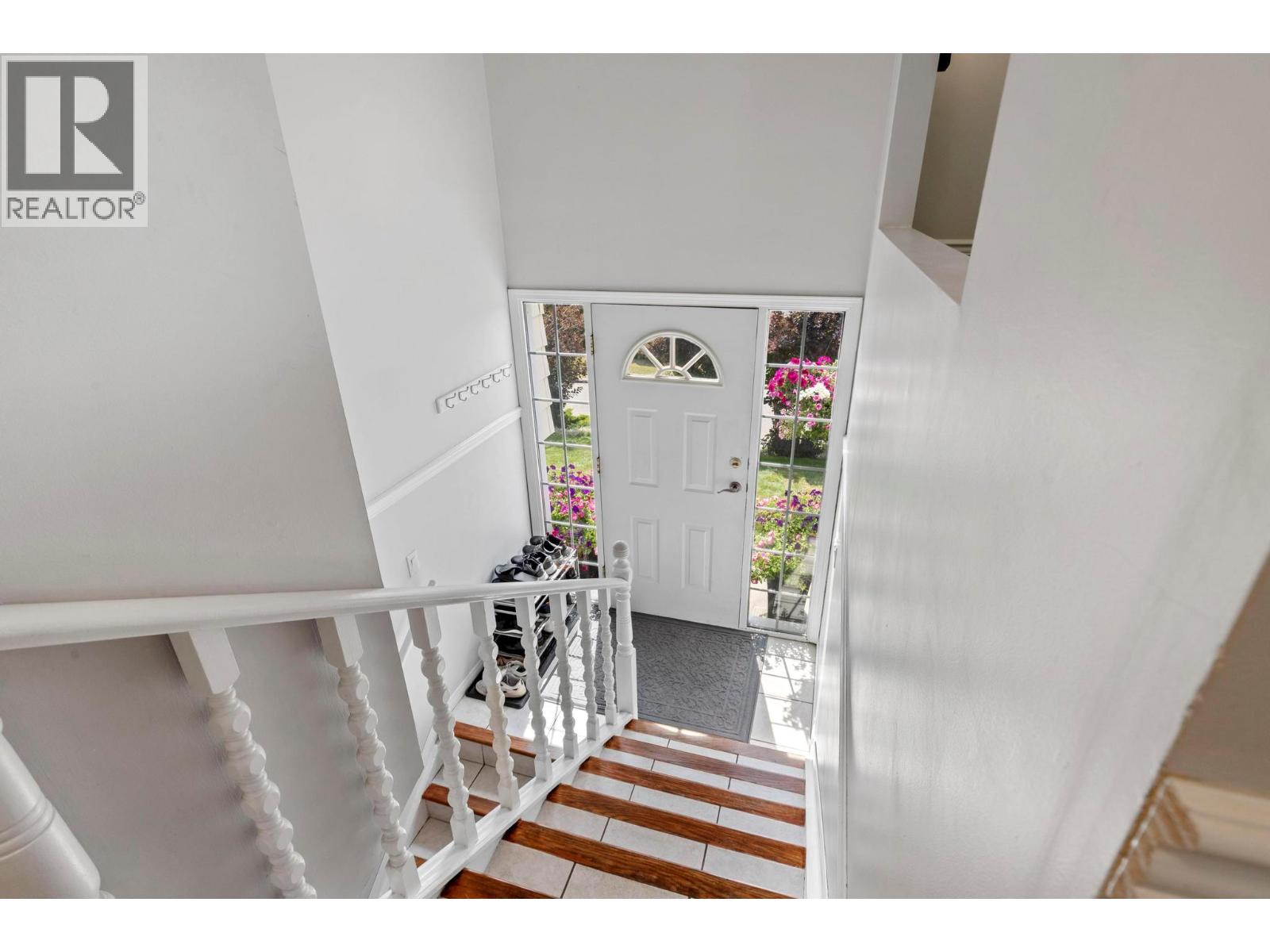 Picture for 1285 Begley  Road https://www.cirrealty.ca/reb/bc/2/10367112_19.jpg