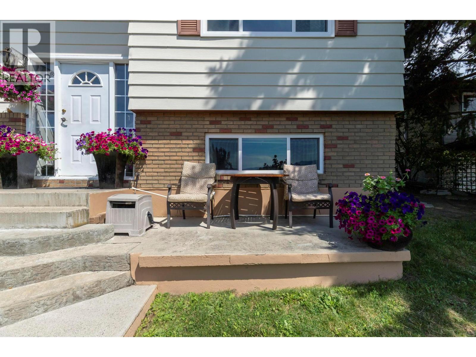 Picture for 1285 Begley  Road https://www.cirrealty.ca/reb/bc/2/10367112_28.jpg