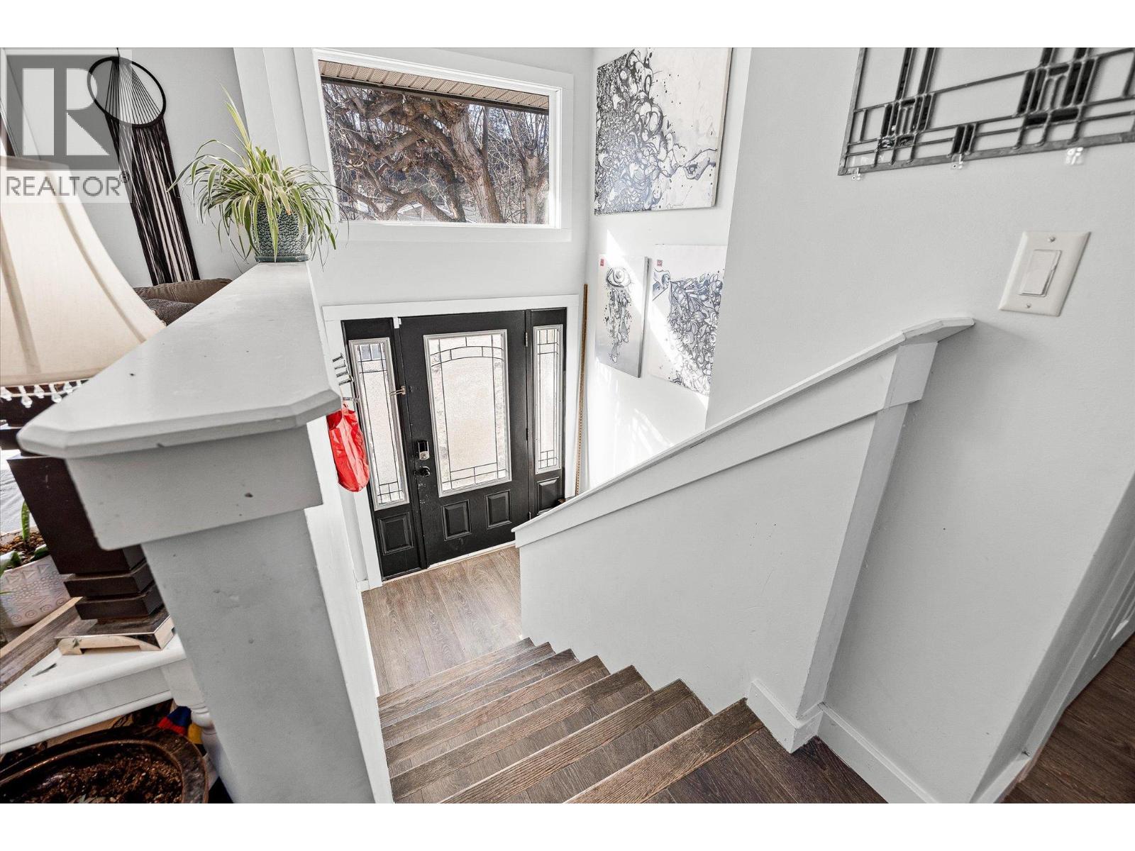 Picture for 970 Tamarack  Drive