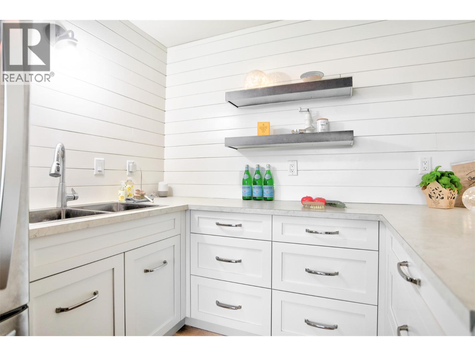 Picture for Unit #202, 95 WINNIPEG  Street