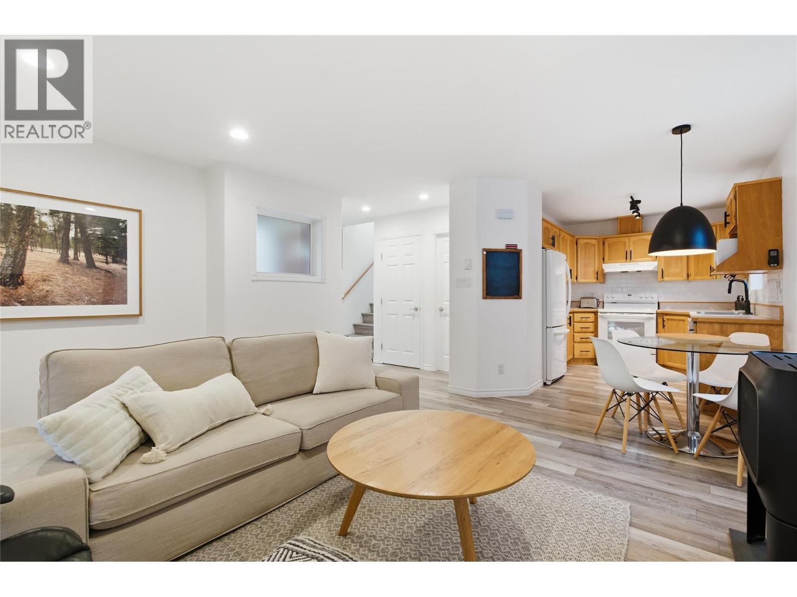 Picture for Unit #101, 423 Maurice  Street