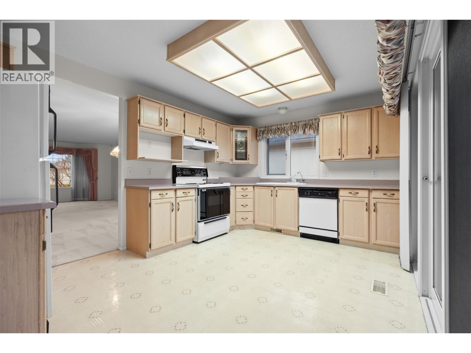 Picture for Unit #99, 595 Yates  Road