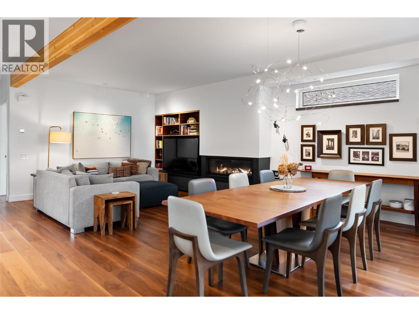 Picture for 930 Cawston  Avenue