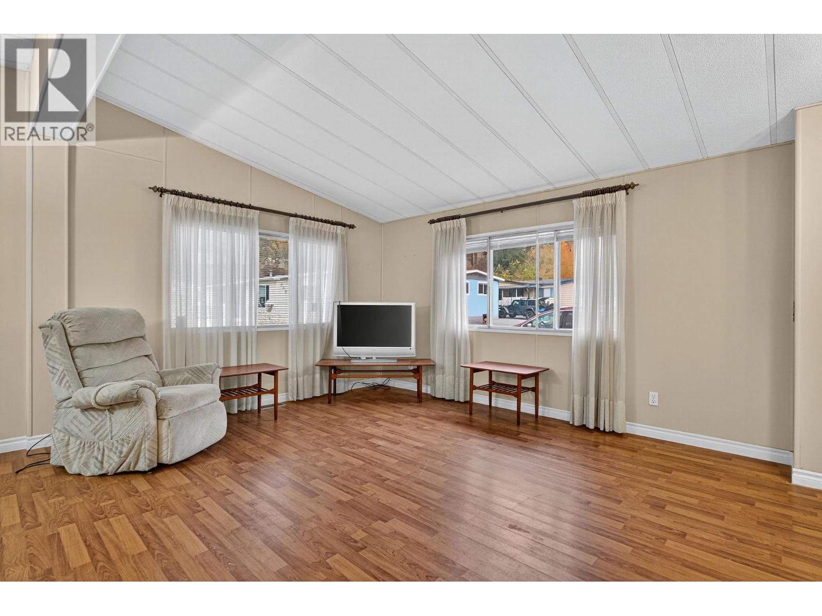 Picture for Unit #241, 1999 97  HighwayS