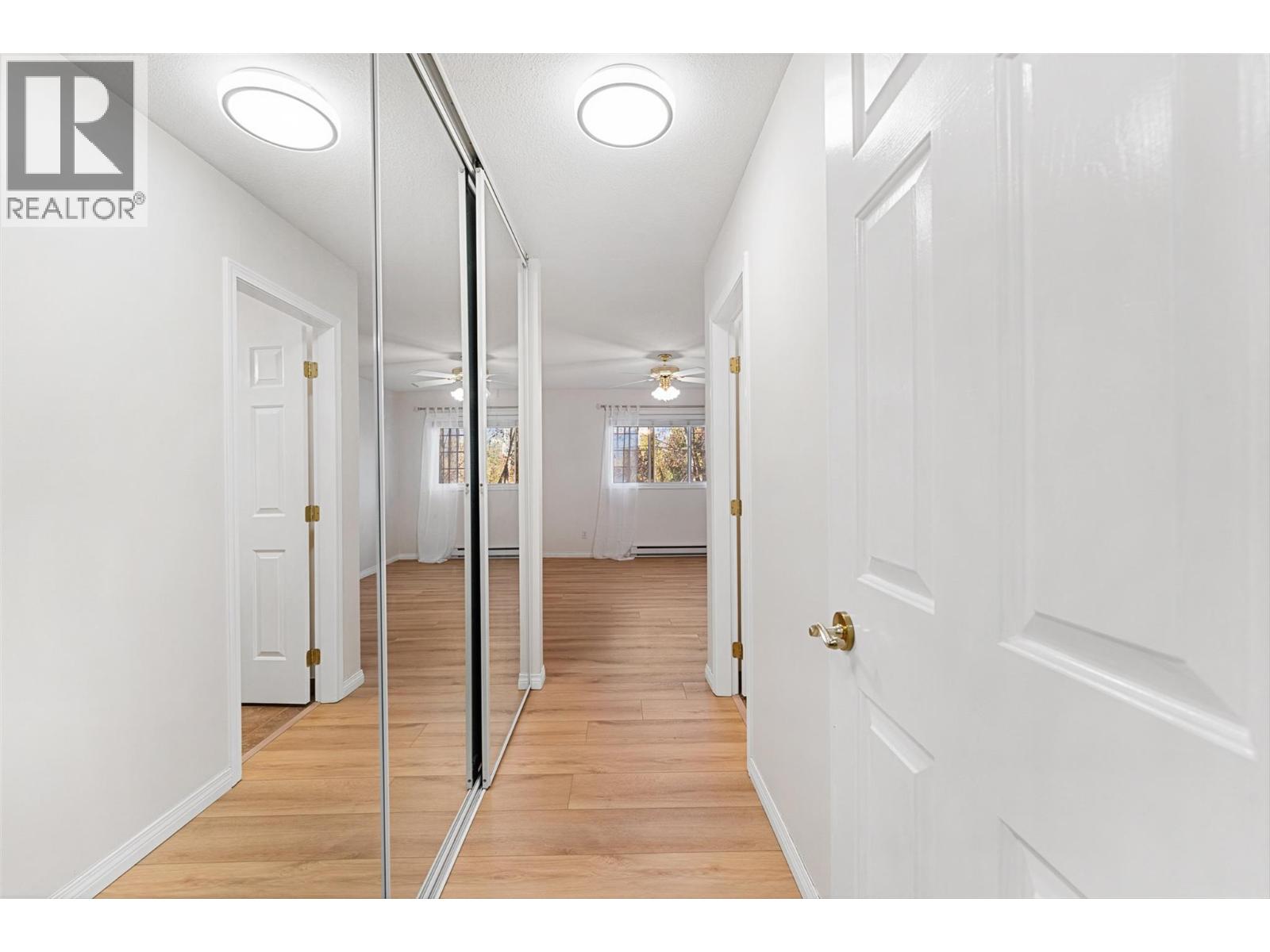 Picture for Unit #210, 1055 Lawrence  Avenue