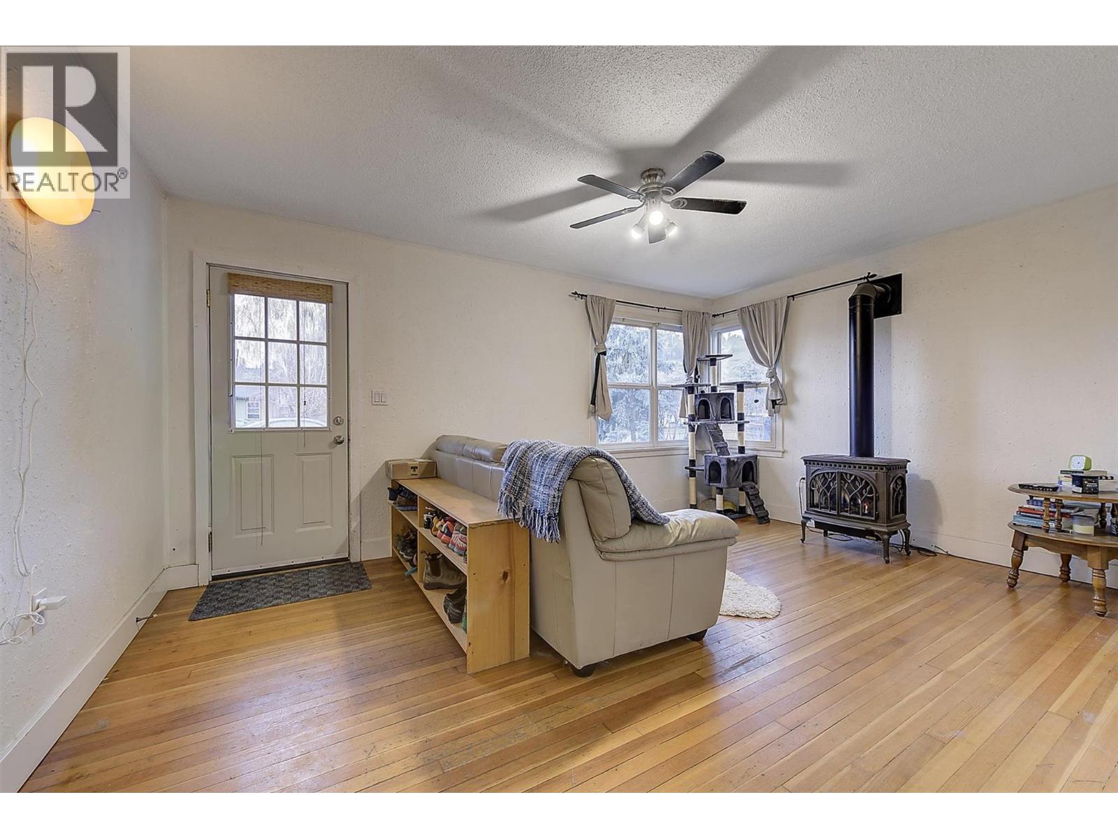 Picture for 541 Okanagan  Boulevard