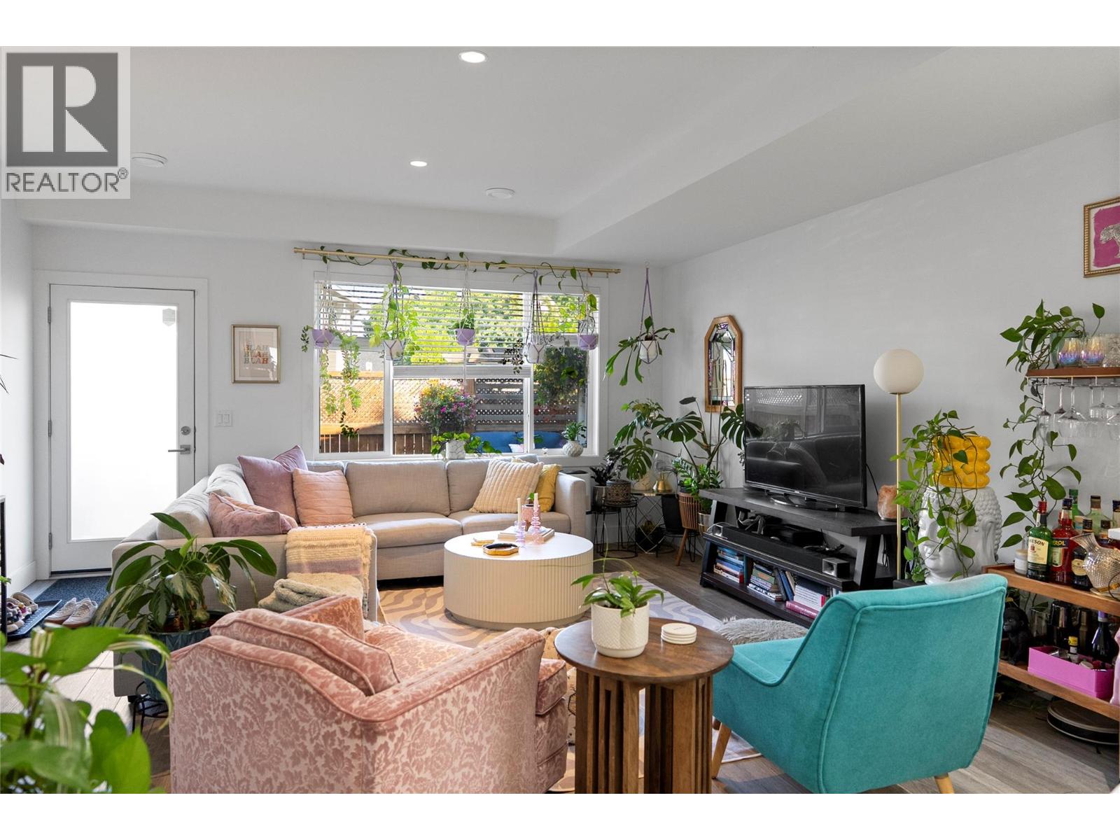 Picture for 727 Cadder  Avenue