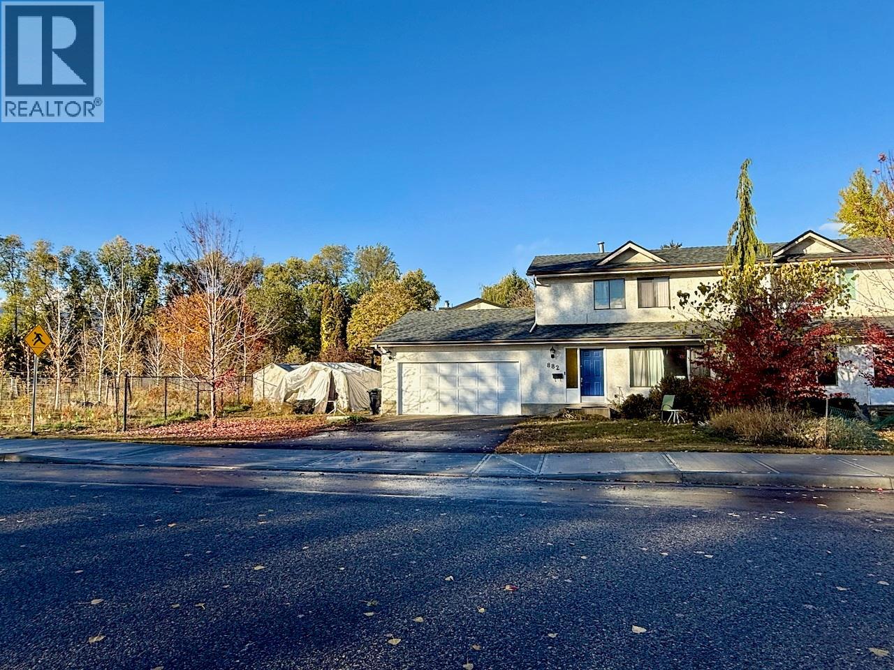 Picture for 882 Burne  Avenue