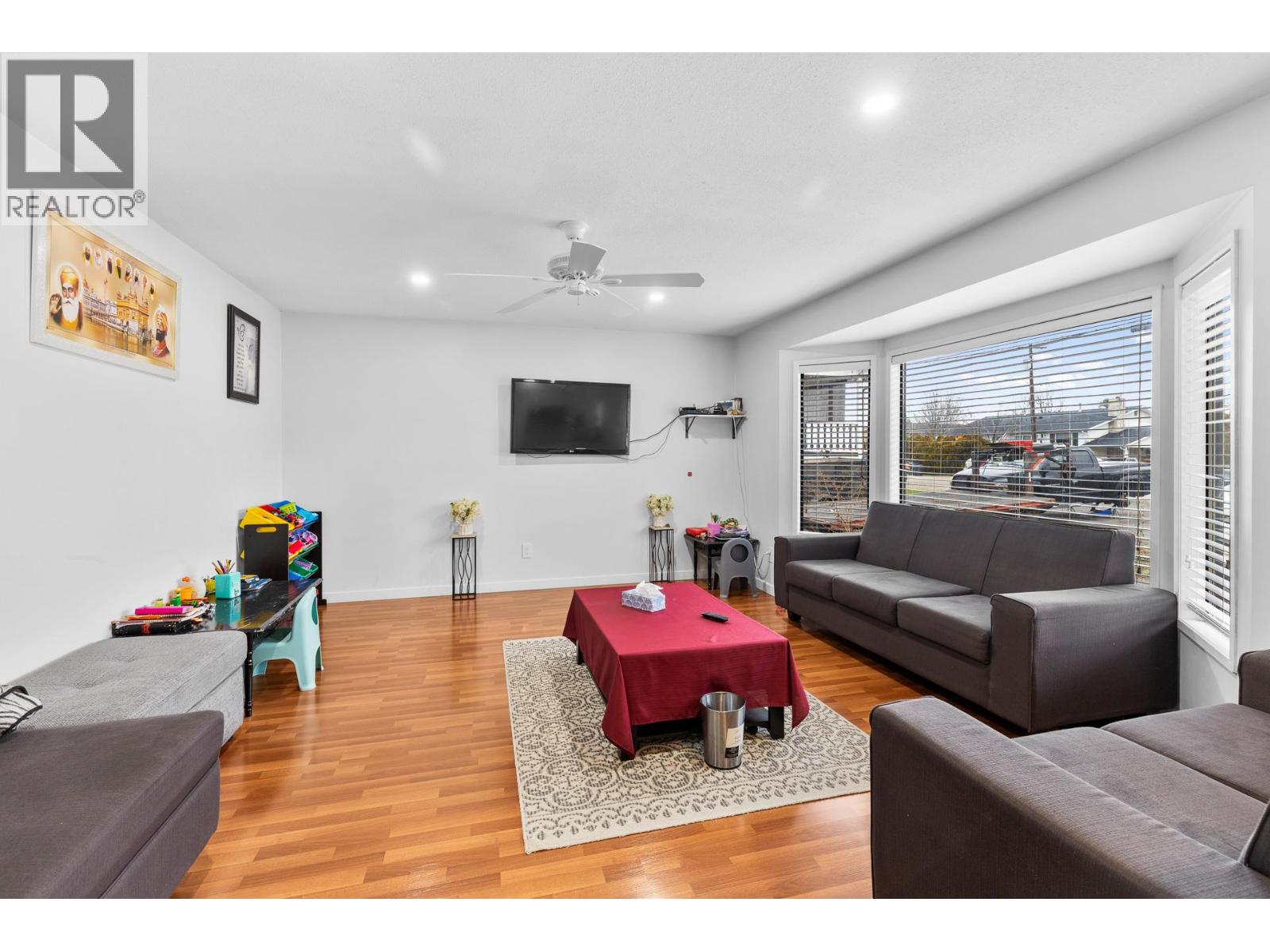 Picture for 545 Primrose  Road