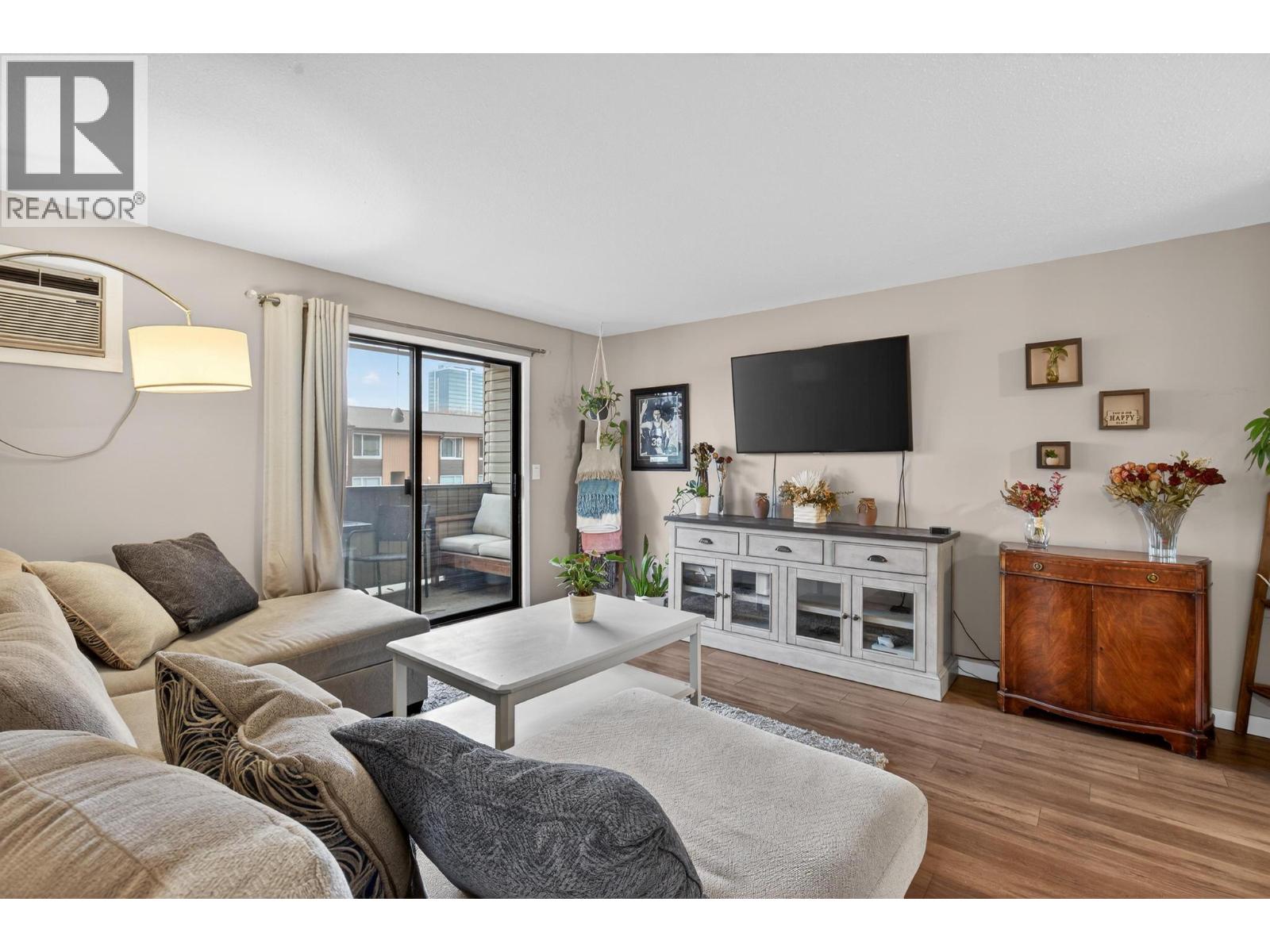 Picture for Unit #114, 1640 Ufton  Court