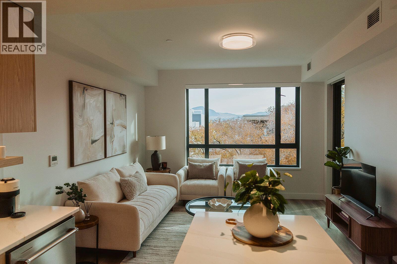 Picture for Unit #305, 3051 Abbott  Street