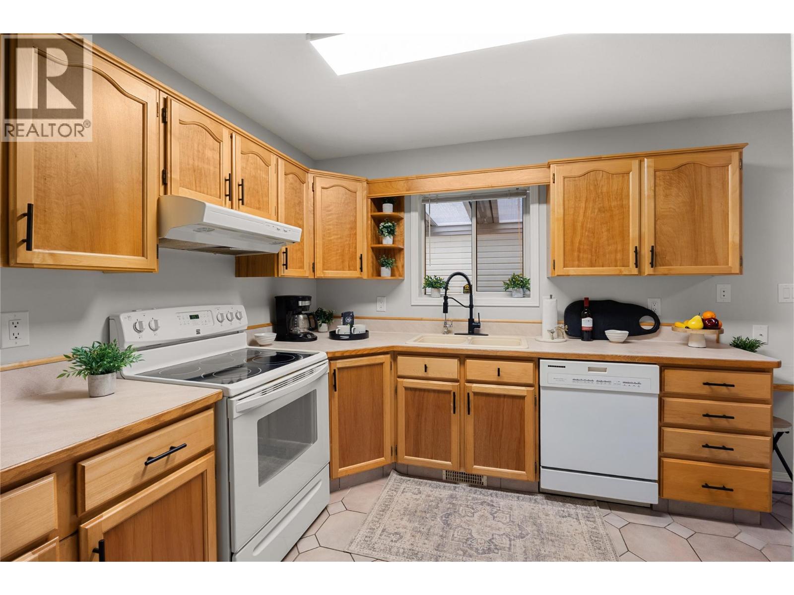 Picture for Unit #23, 3096 South Main  Street