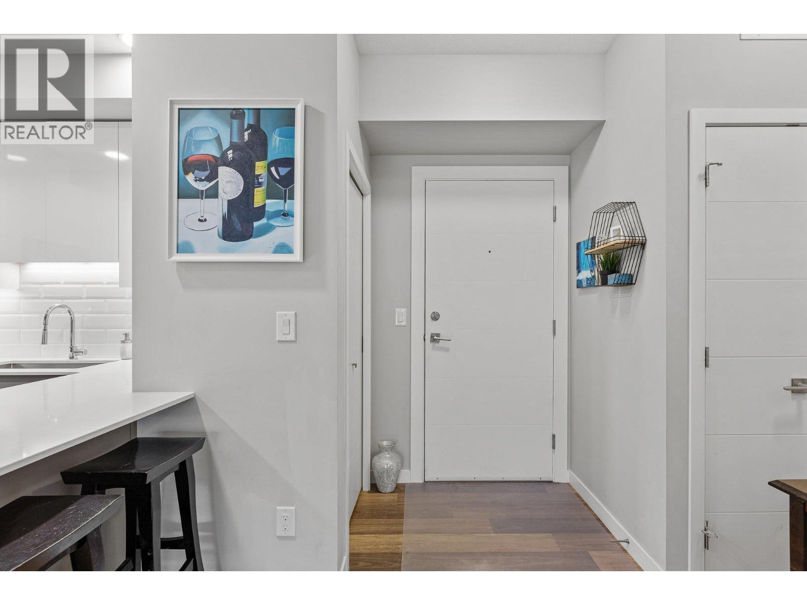 Picture for Unit #507, 722 Valley  Road