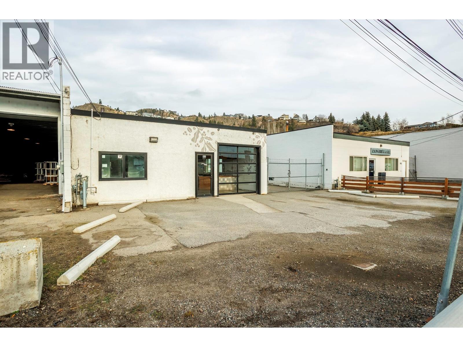 Picture for 984 Laurel  Avenue