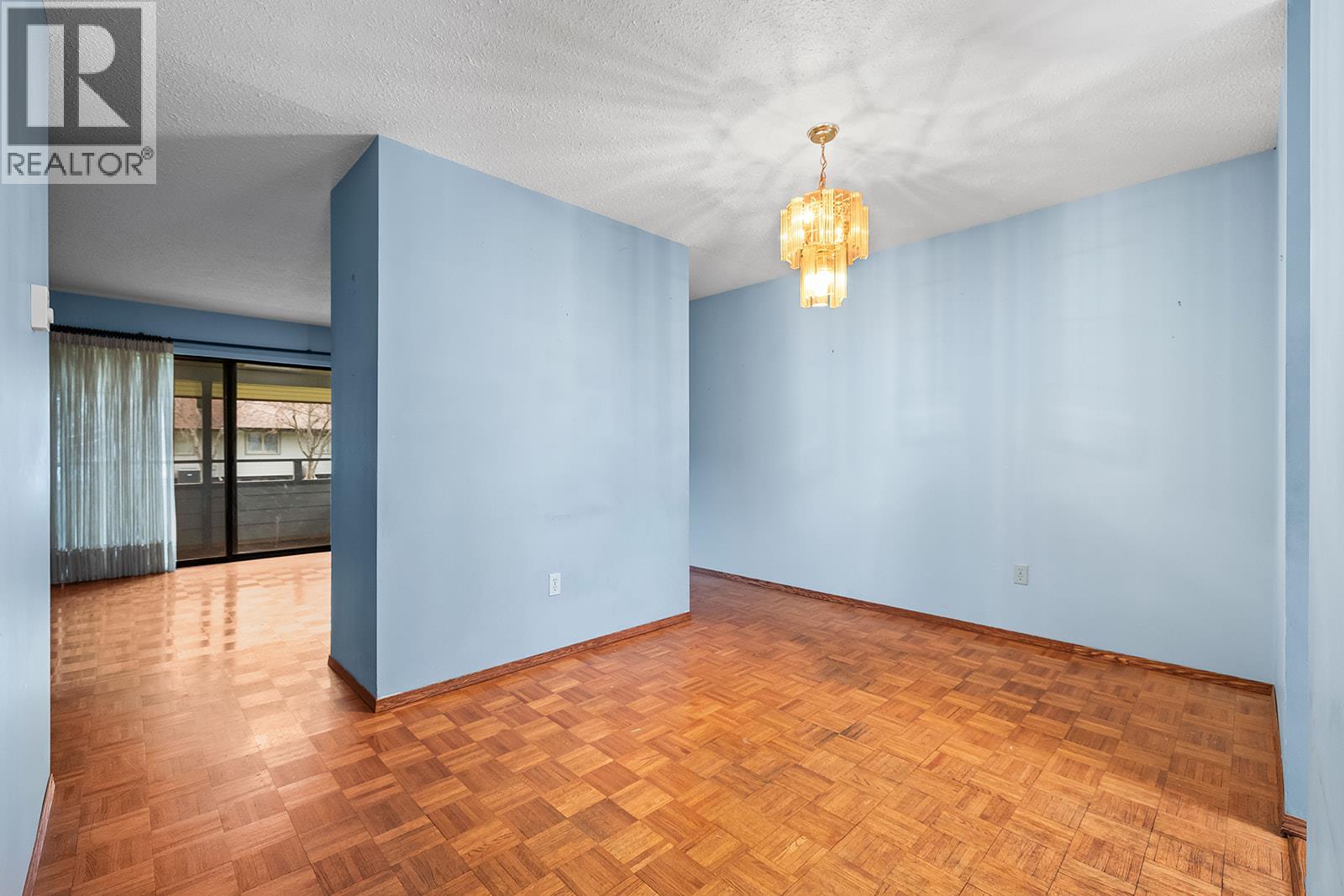 Picture for Unit #14, 220 Prior  South  Road