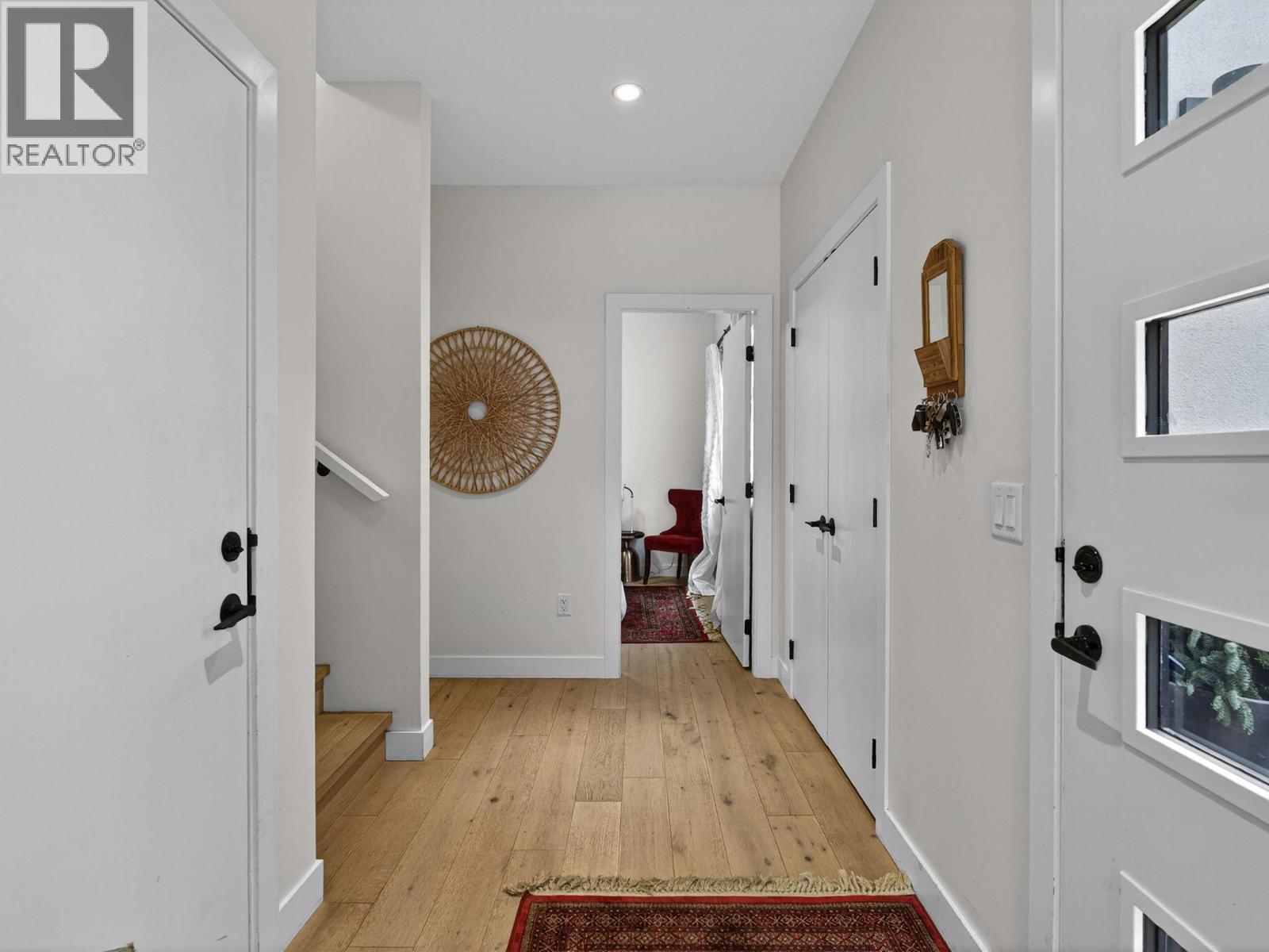 Picture for 758 Wilson  Avenue