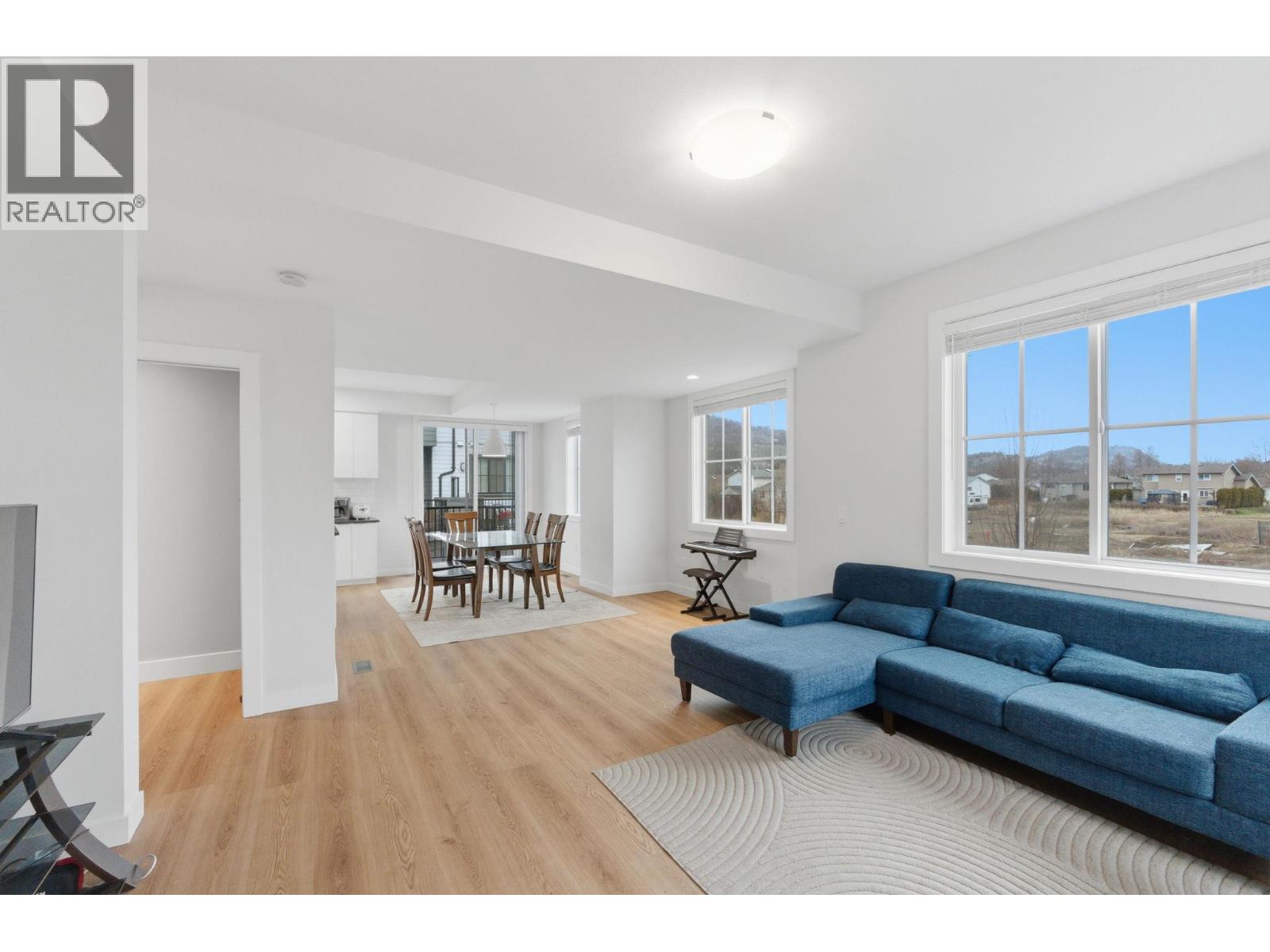 Picture for Unit #19, 307 Glen Park  Drive