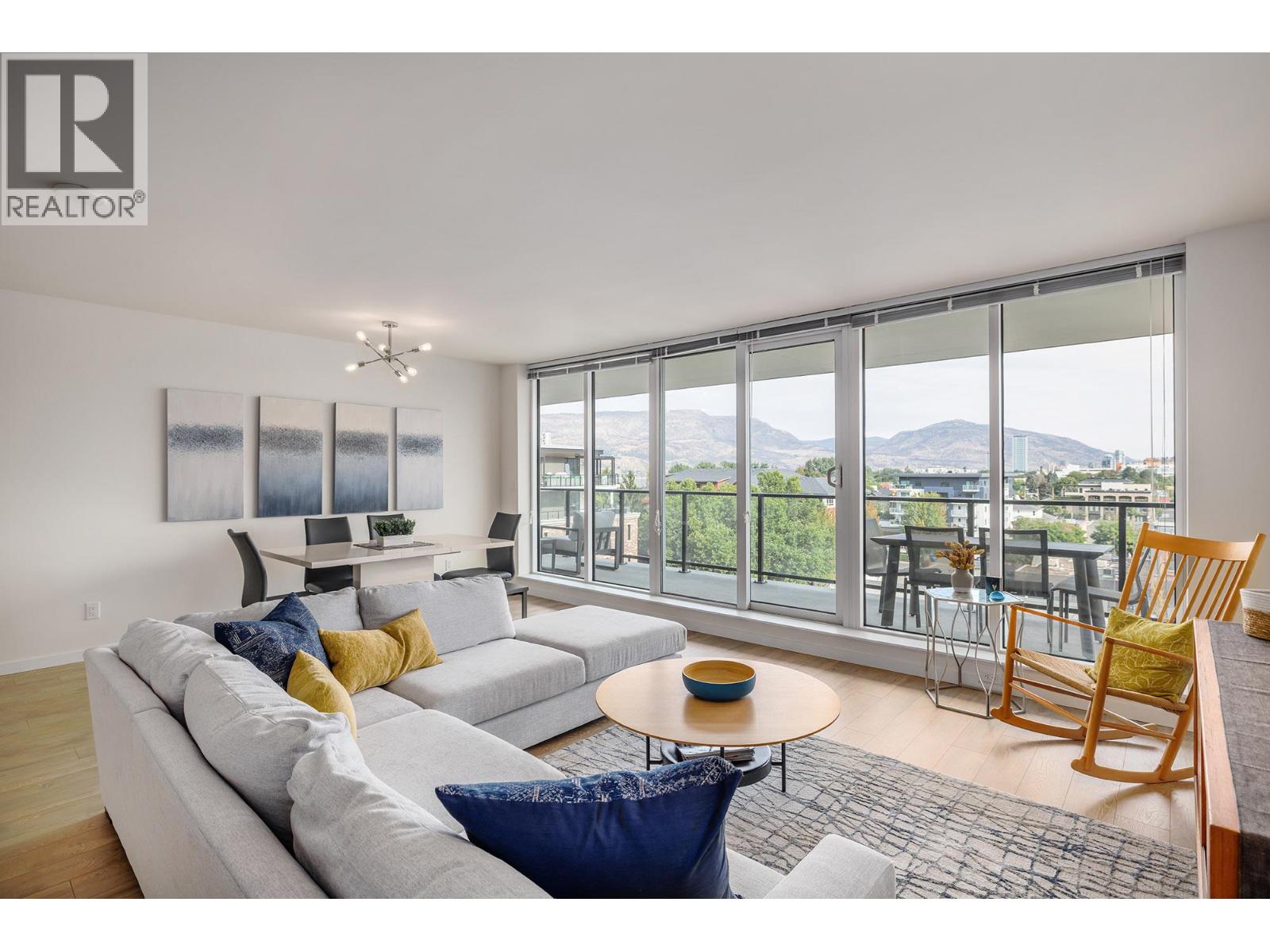 Picture for Unit #607, 485 Groves  Avenue