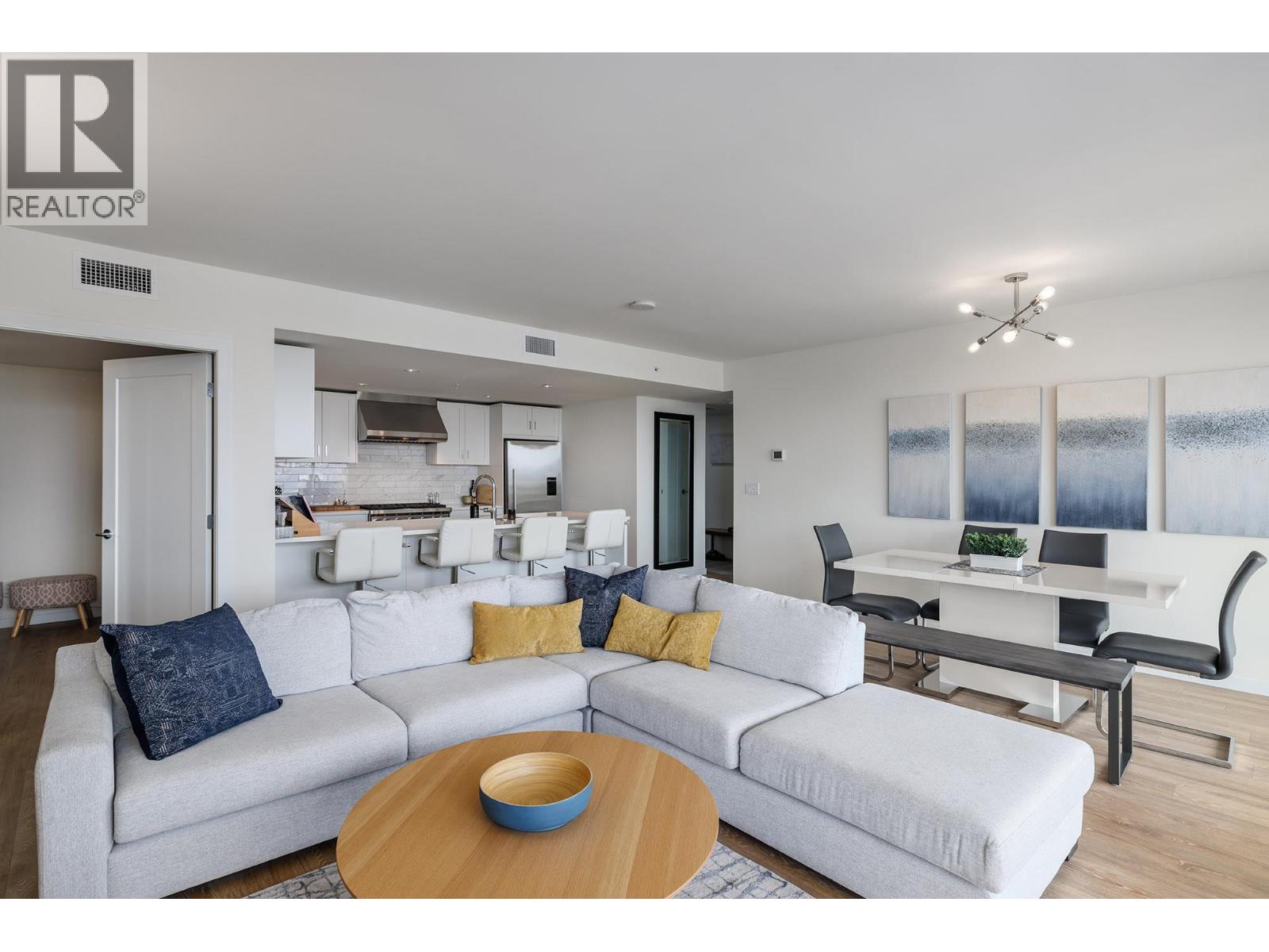 Picture for Unit #607, 485 Groves  Avenue