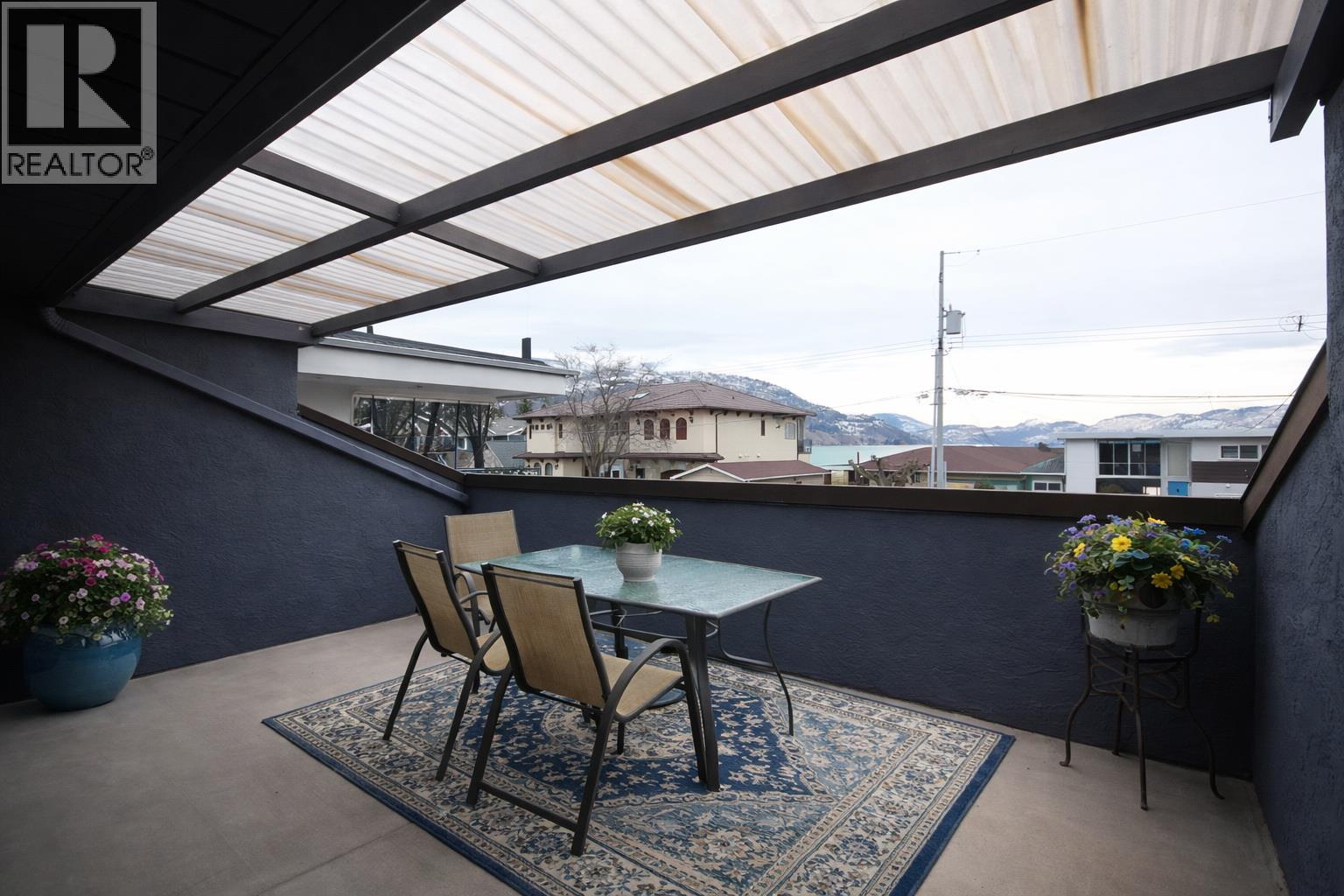 Picture for 331 Sudbury  Avenue