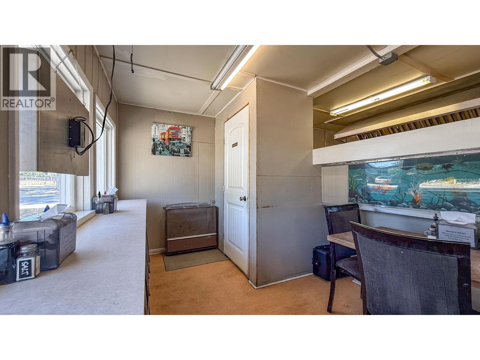 Picture for 1359 Sutherland  Avenue