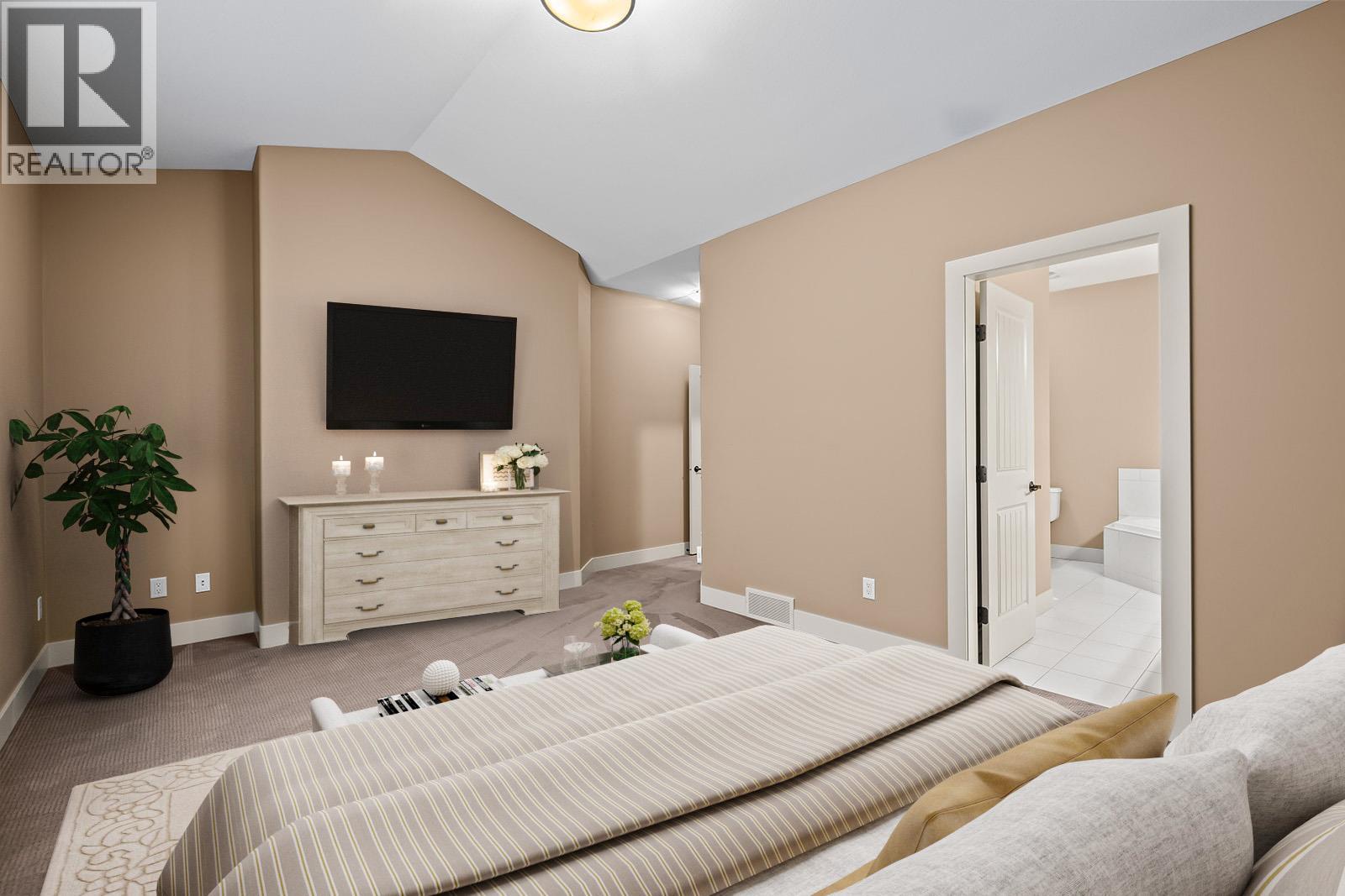 Picture for Unit #3, 2450 Selkirk  Drive