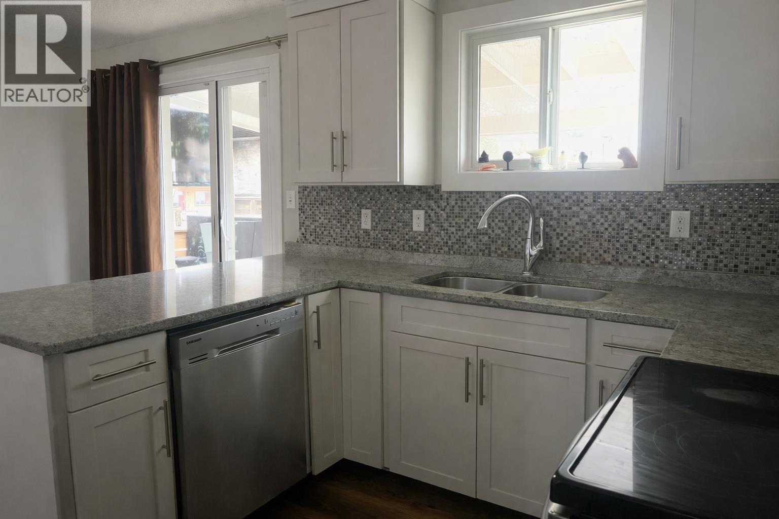 Picture for 385 Perth  Road