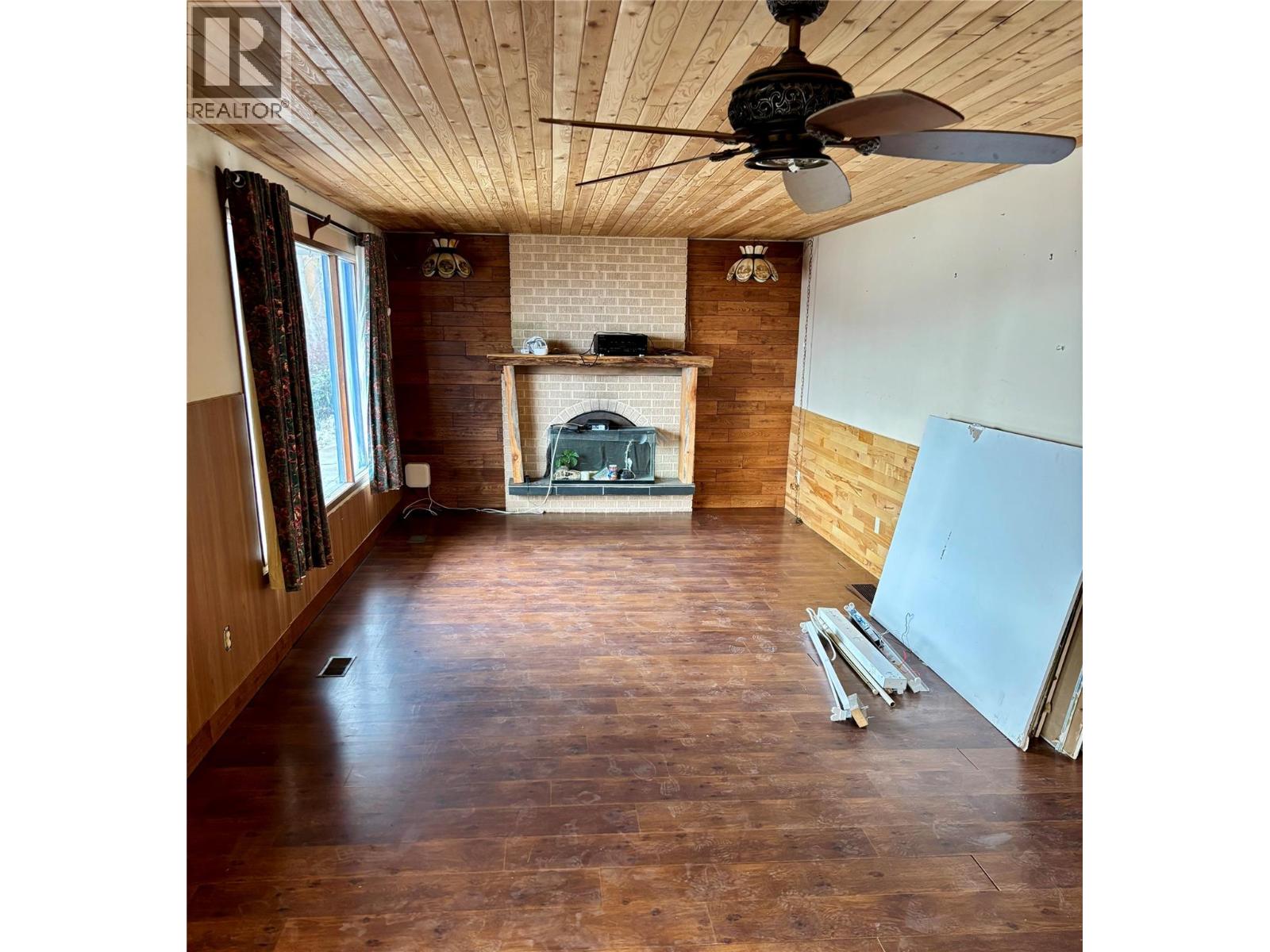 Picture for 6252 Lipsett  Avenue