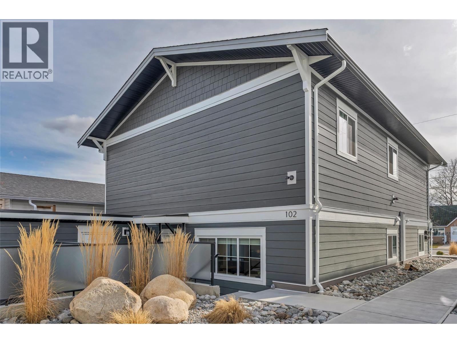 Picture for Unit #102, 241 Nelson  Avenue