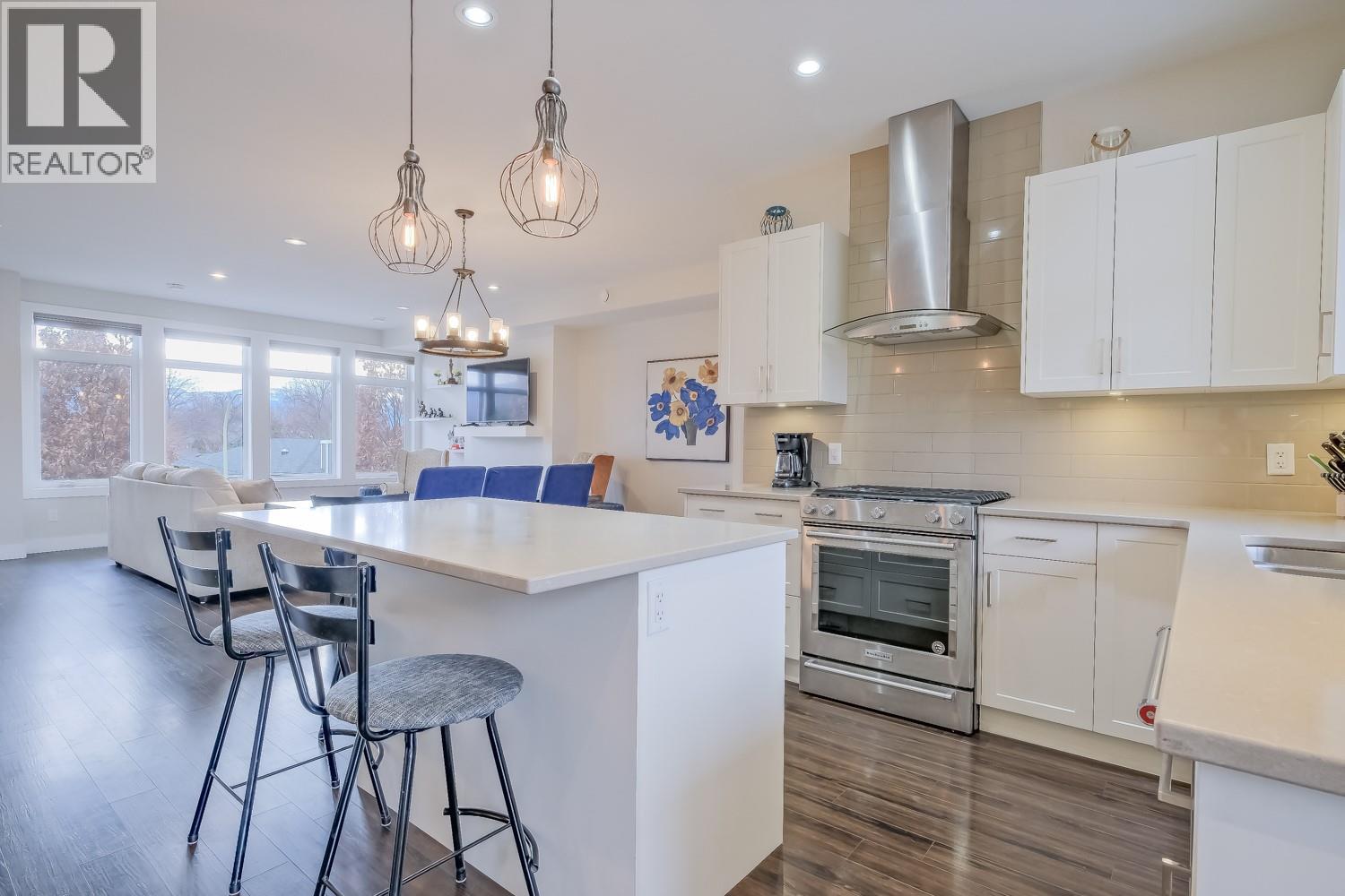 Picture for Unit #302, 1102 Cameron  Avenue