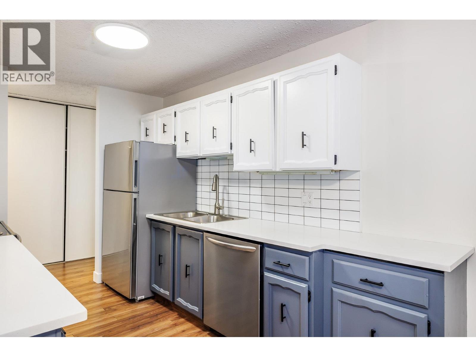 Picture for Unit #307, 555 Rowcliffe  Avenue