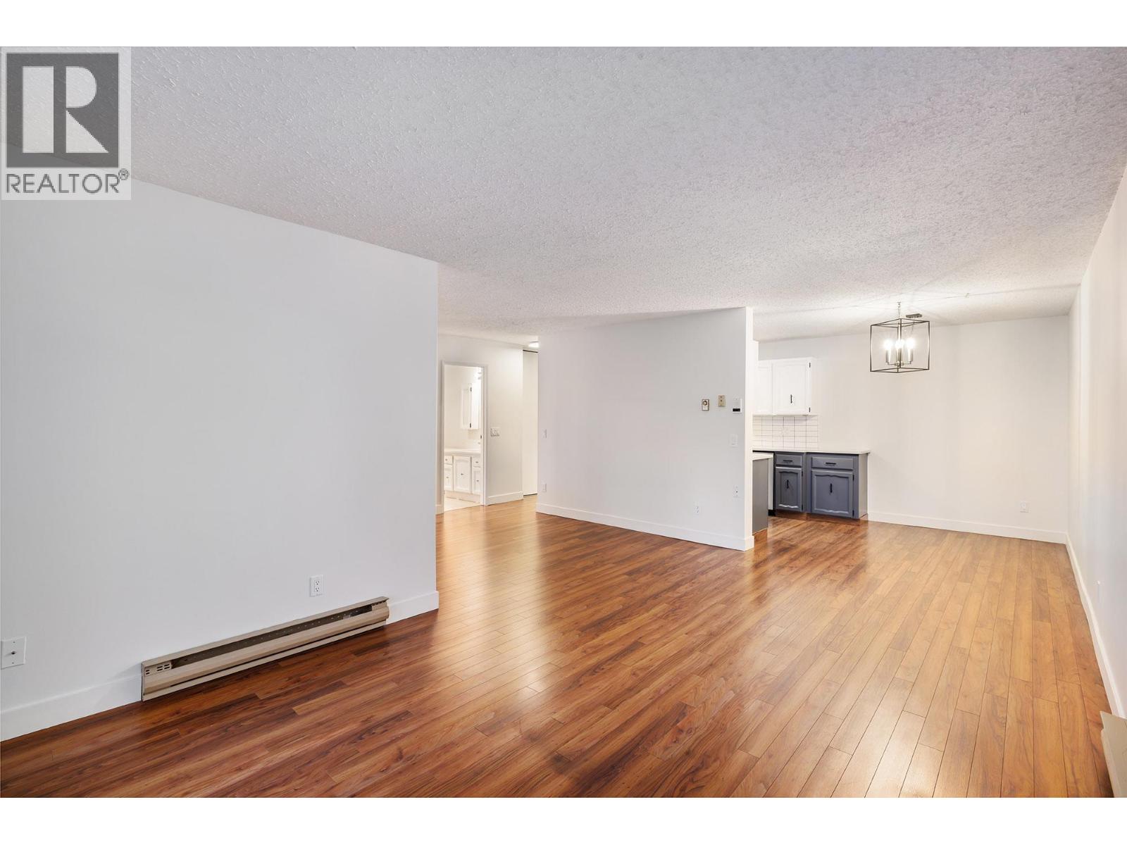 Picture for Unit #307, 555 Rowcliffe  Avenue