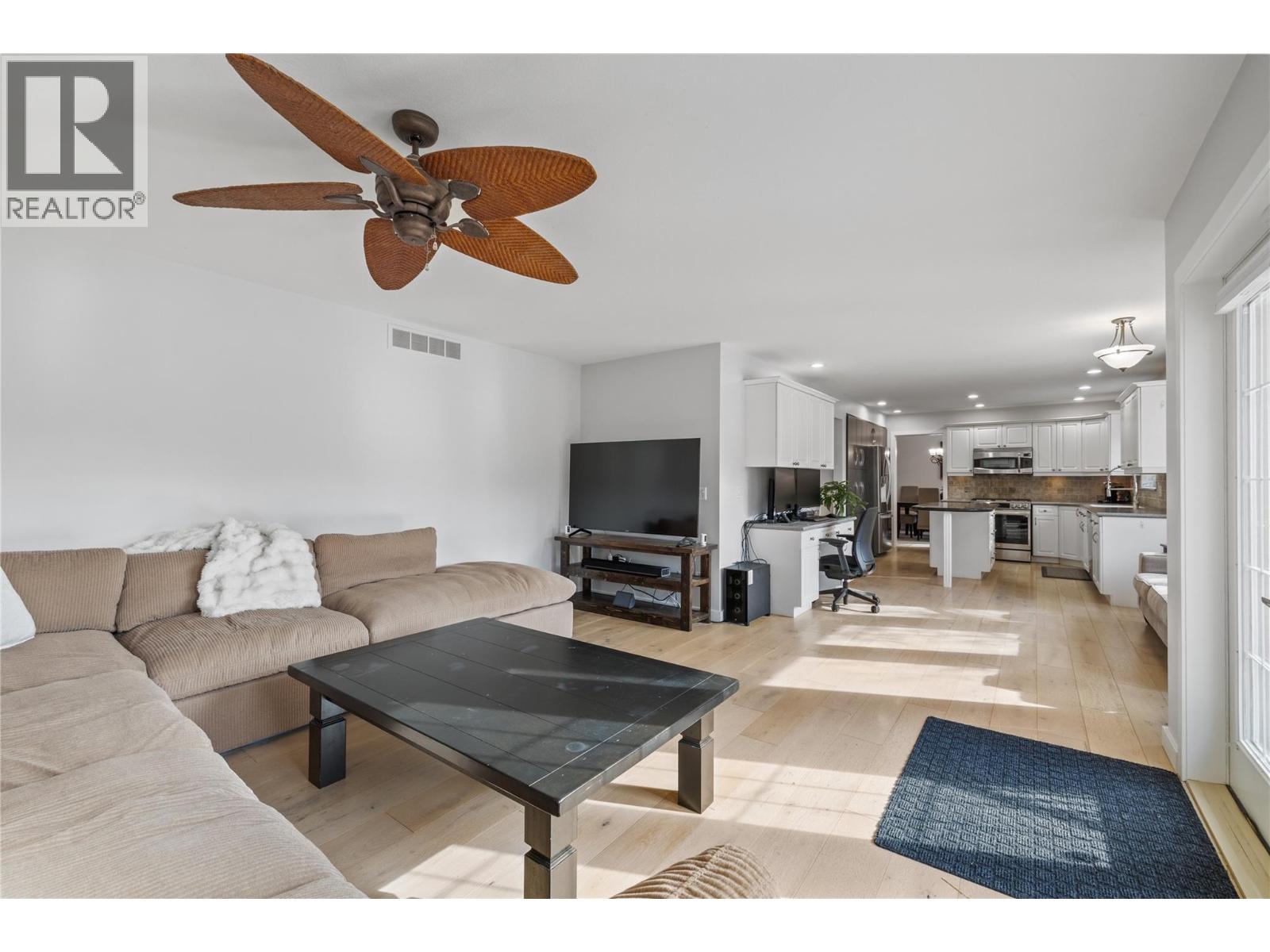 Picture for 3947 Lakevale  Place