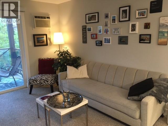 Picture for Unit #301, 256 Hastings  Avenue